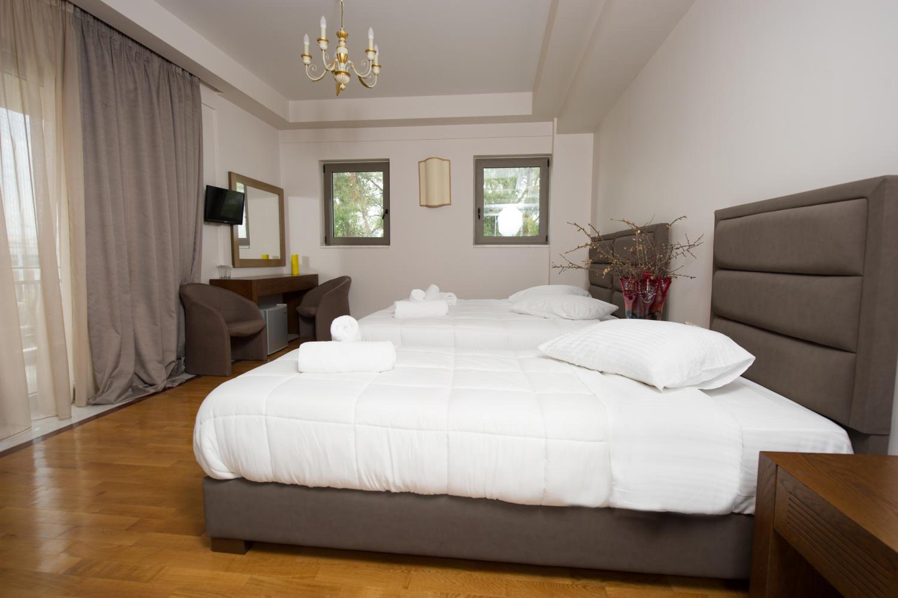 Comfort Triple Room - Photo 5
