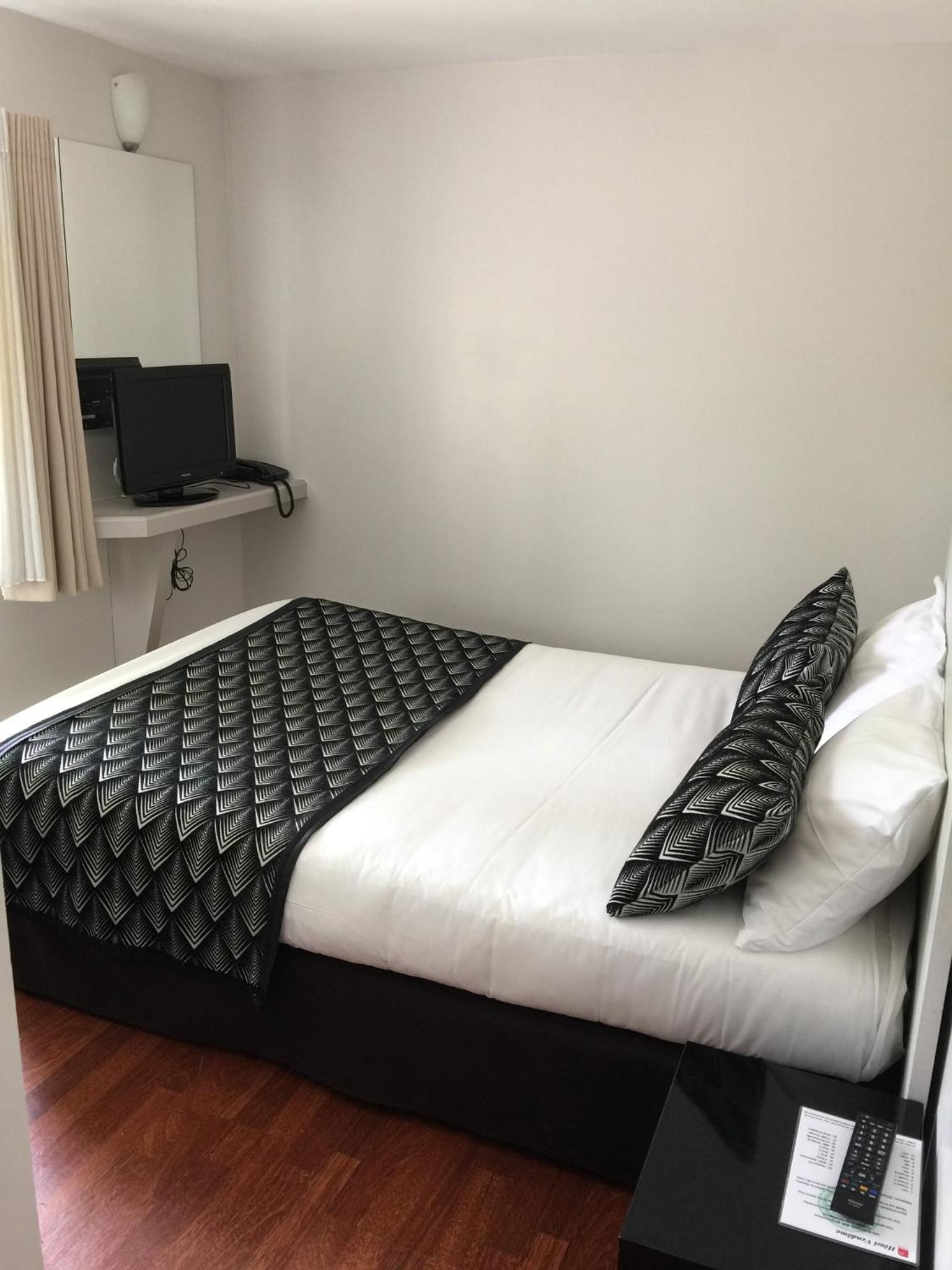 Comfort Double Room with Air Conditioning