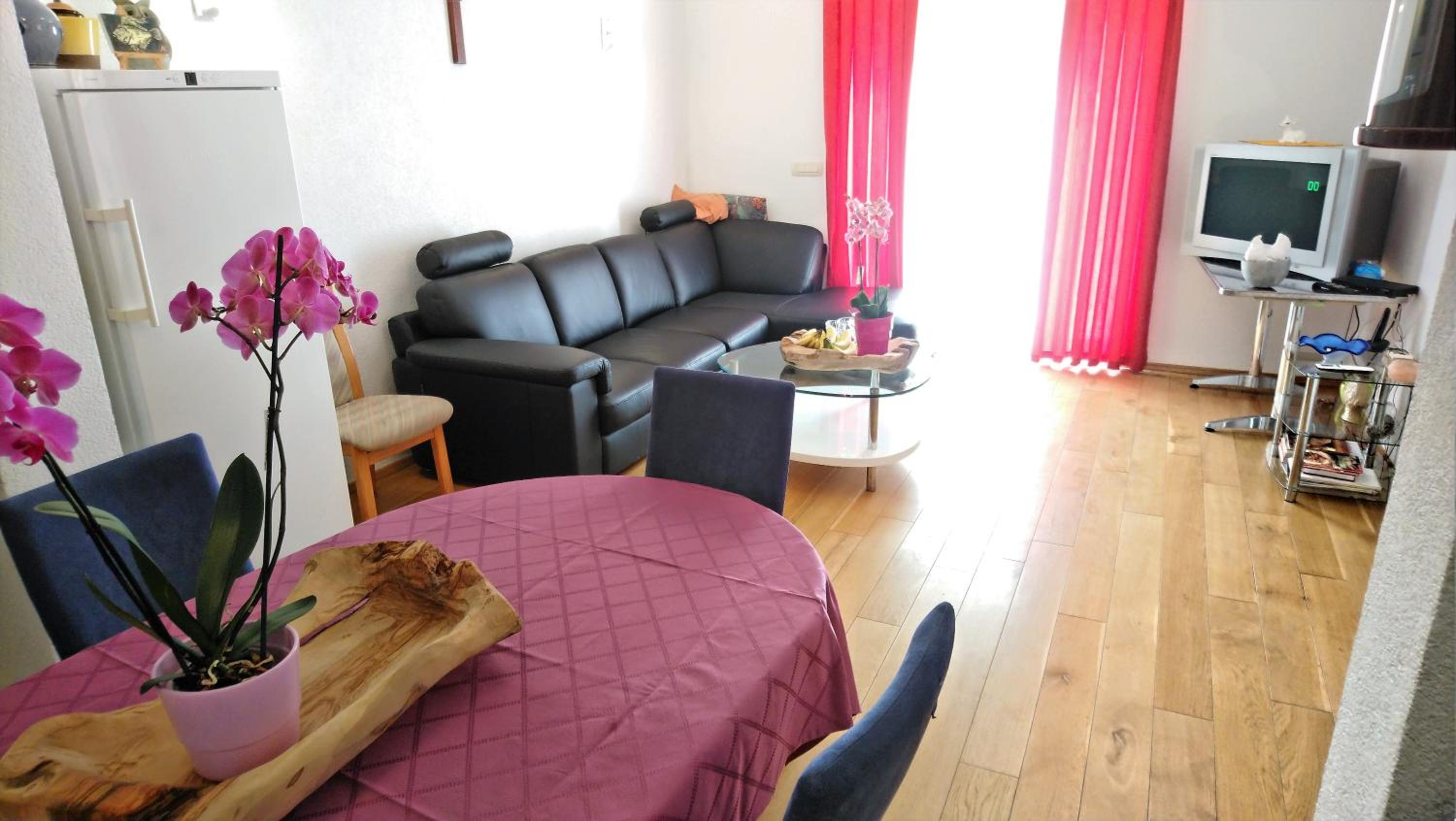 Apartment - Ground Floor photo 1