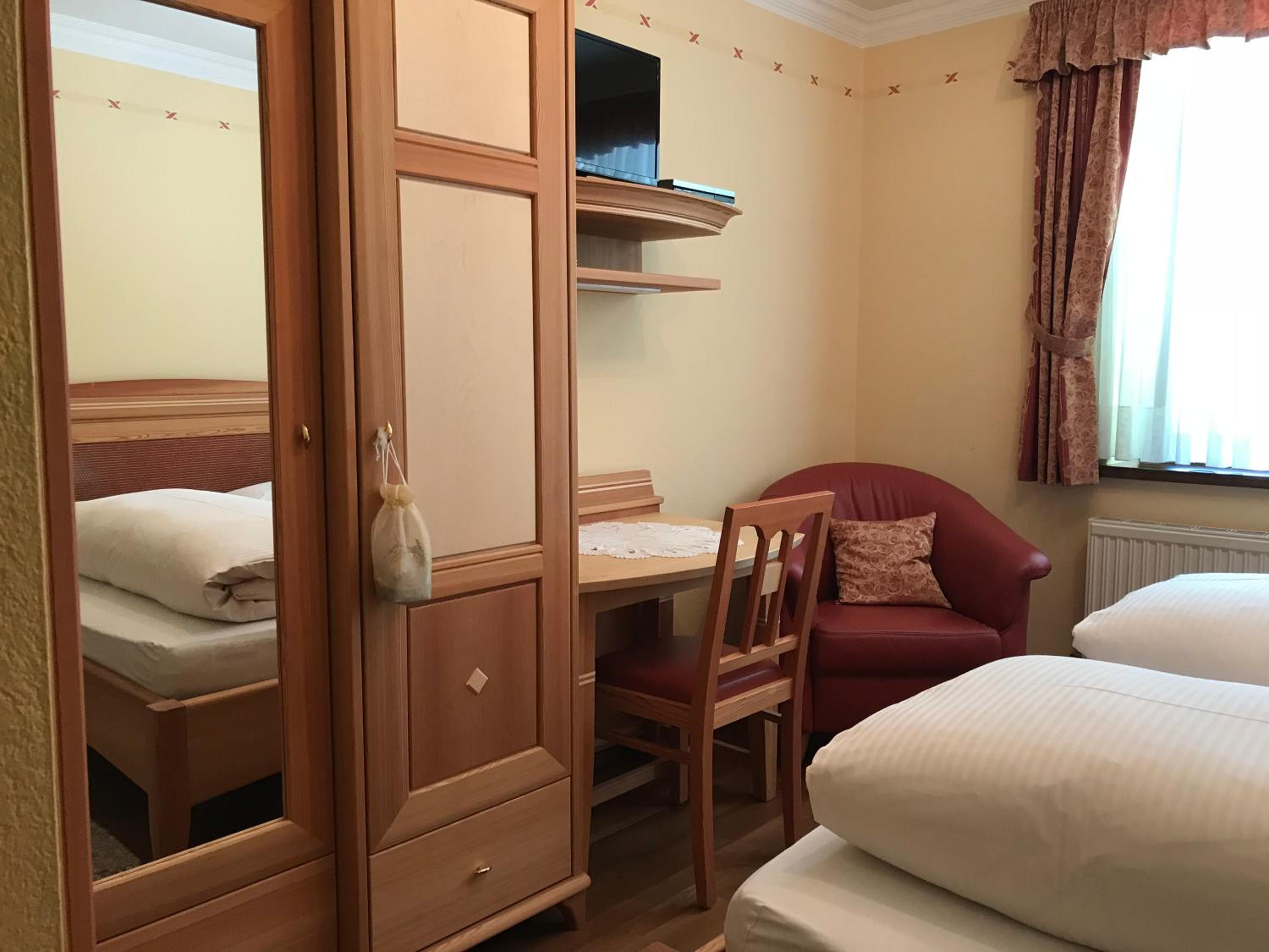 Double Room photo 3