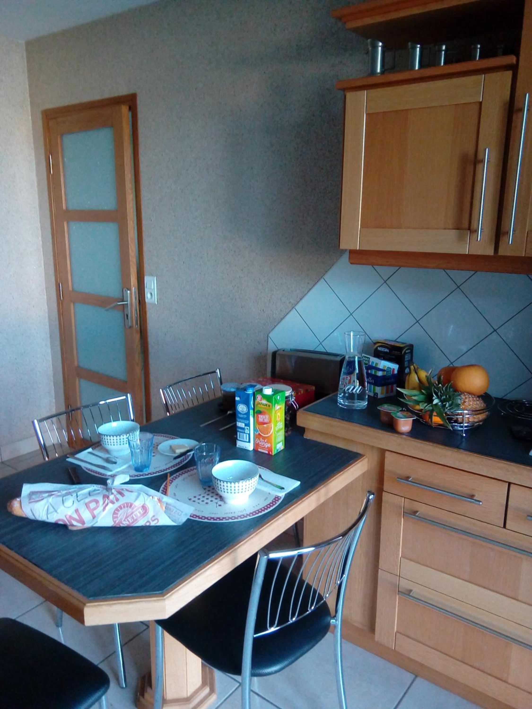 Double Room with Shared Bathroom