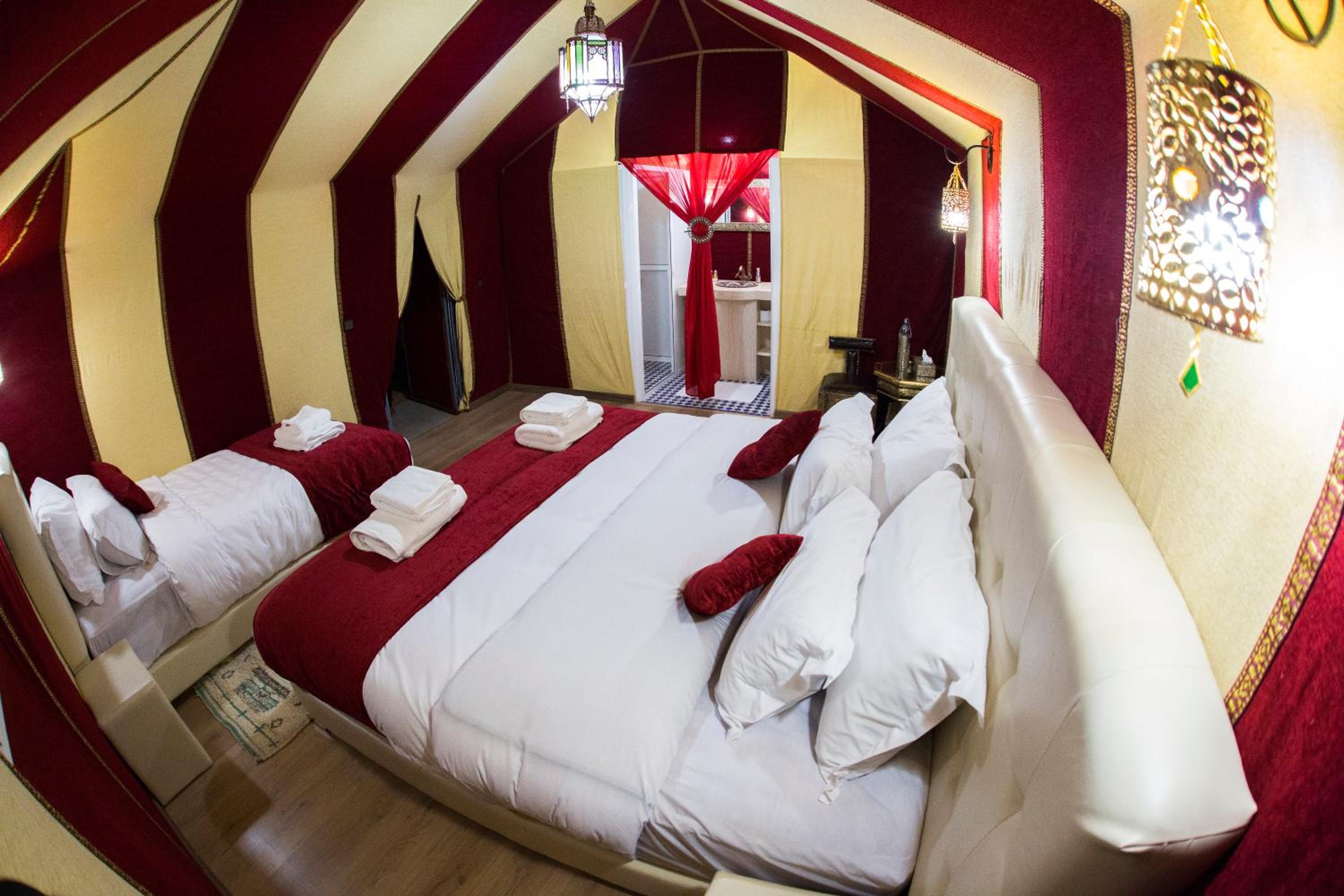 Tent - Photo 20