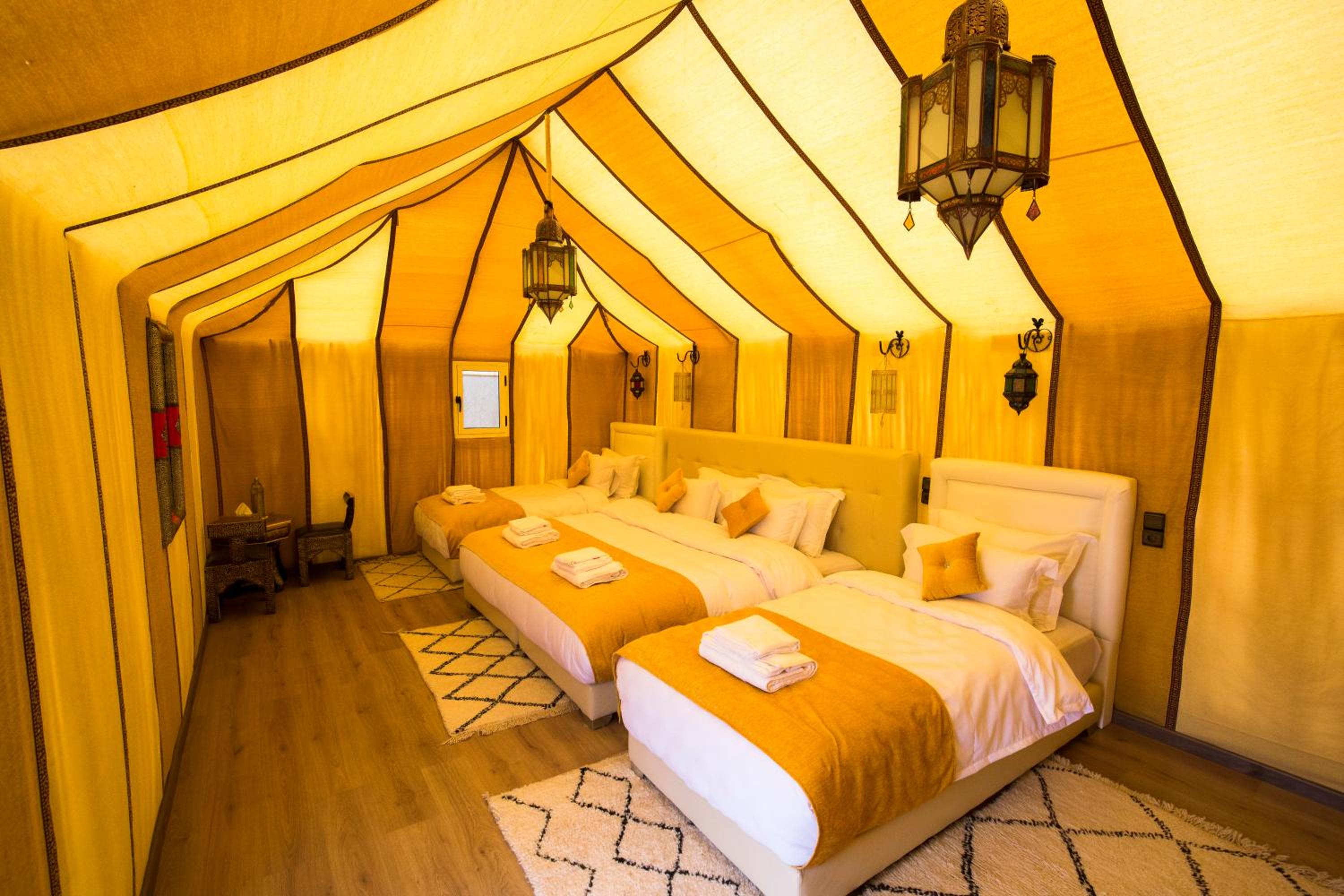 Tent - Photo 62