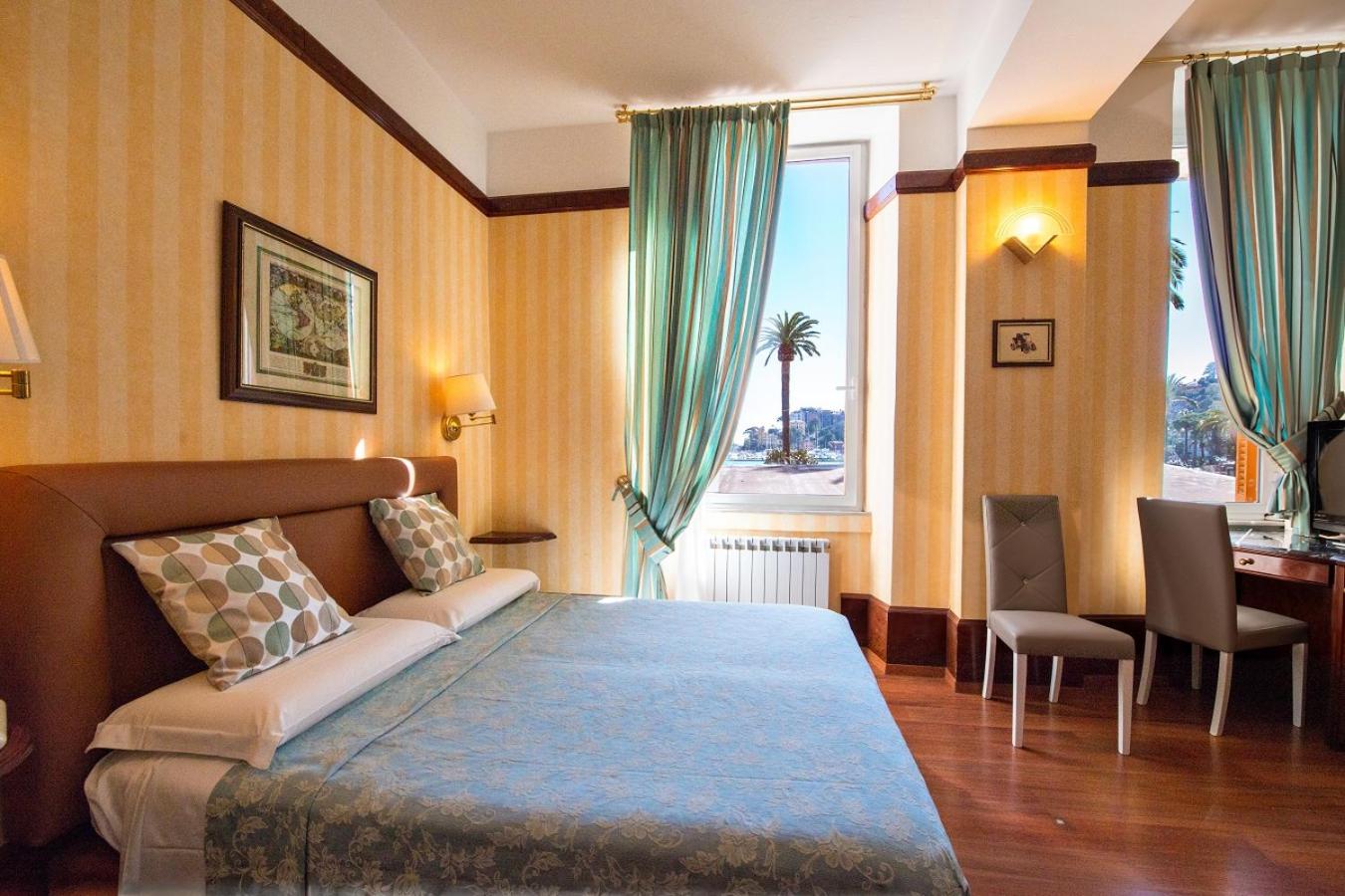 Large Double Room photo 1