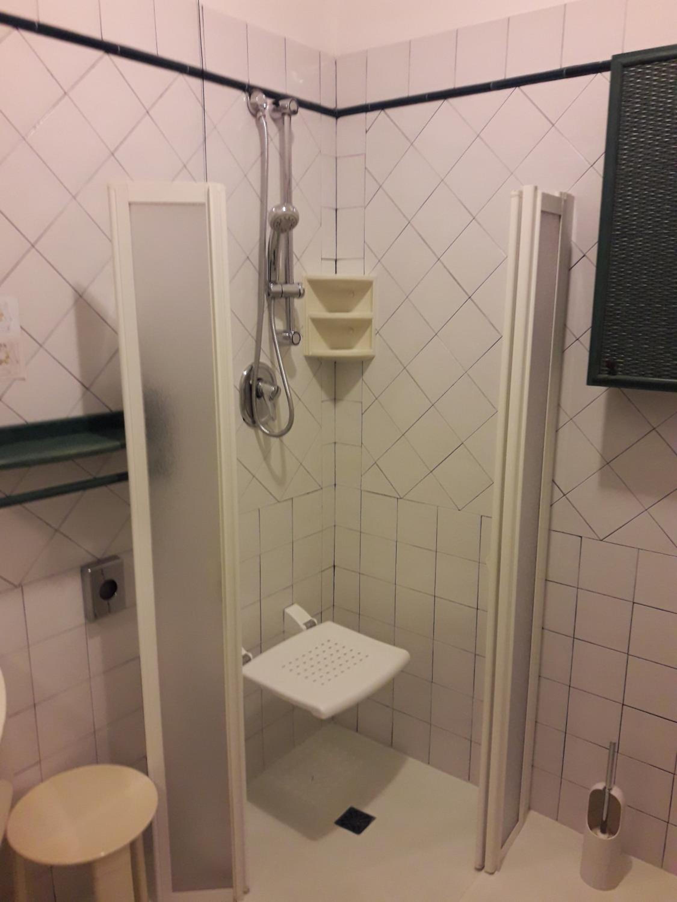 Budget Double or Twin Room photo 3