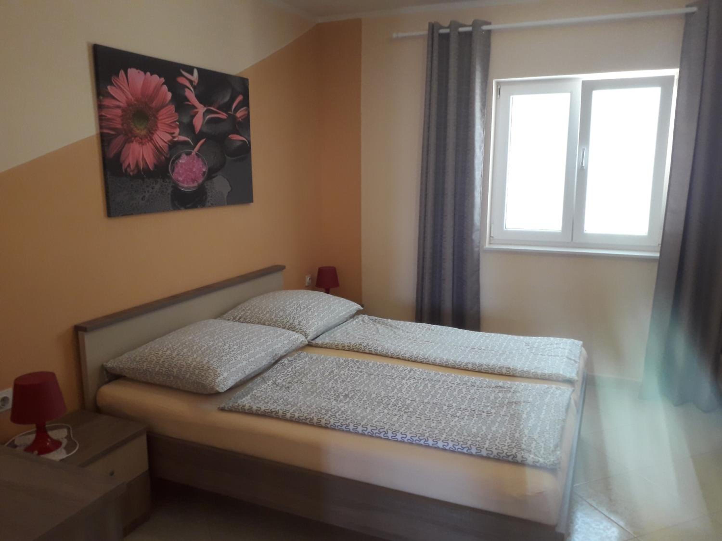 Apartment - Ground Floor photo 3
