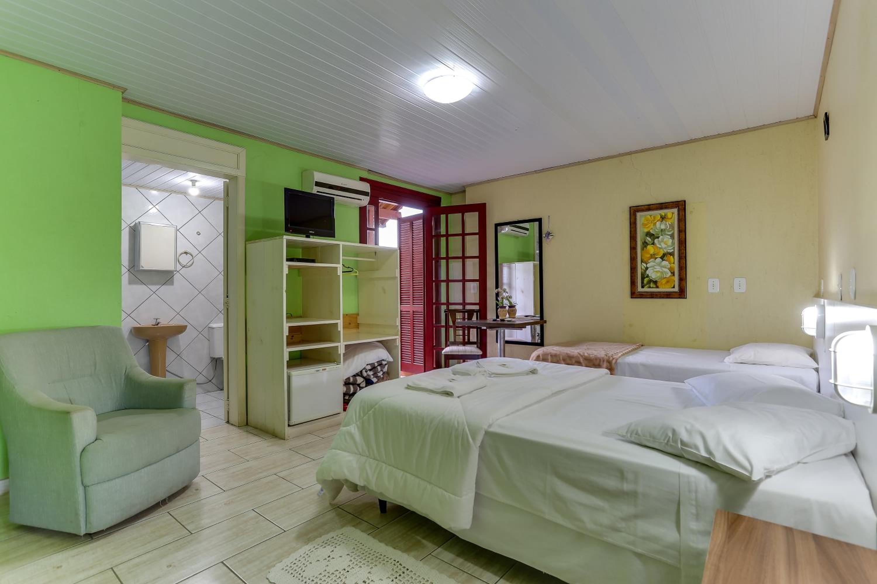 Triple Room - Photo 3
