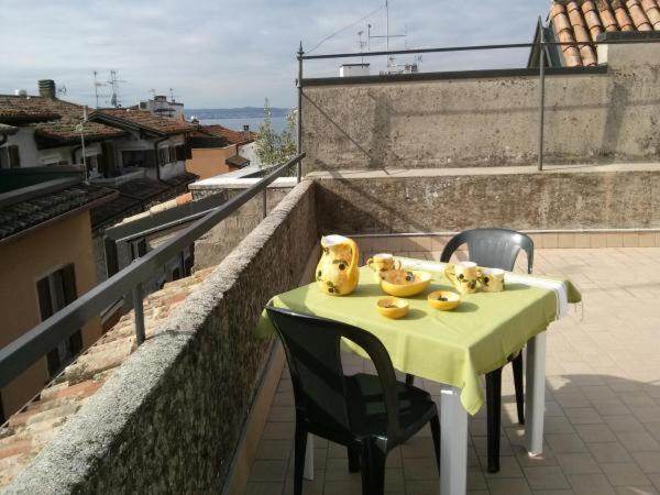 Apartment with Terrace photo 3