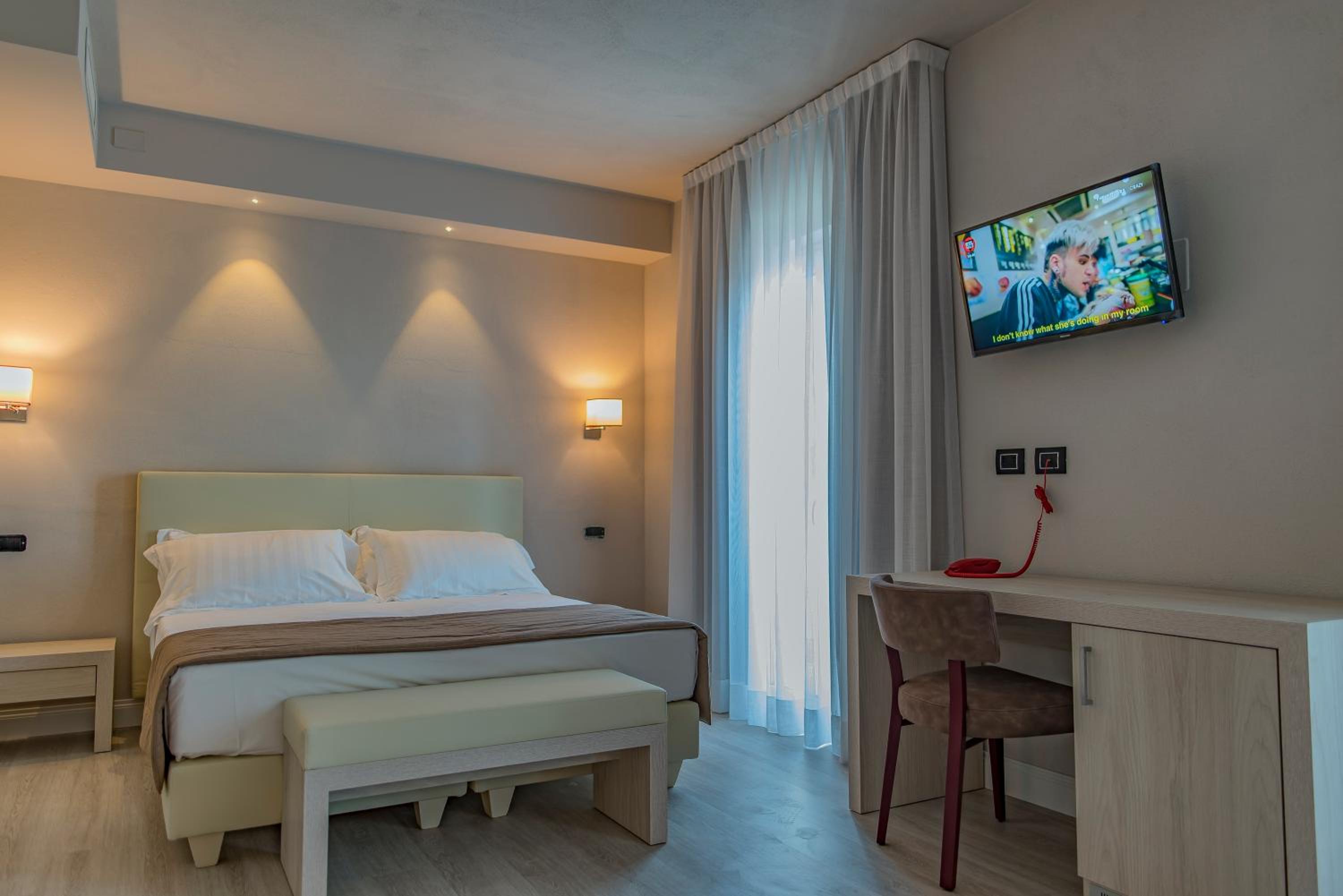 Superior Triple Room - Photo 1