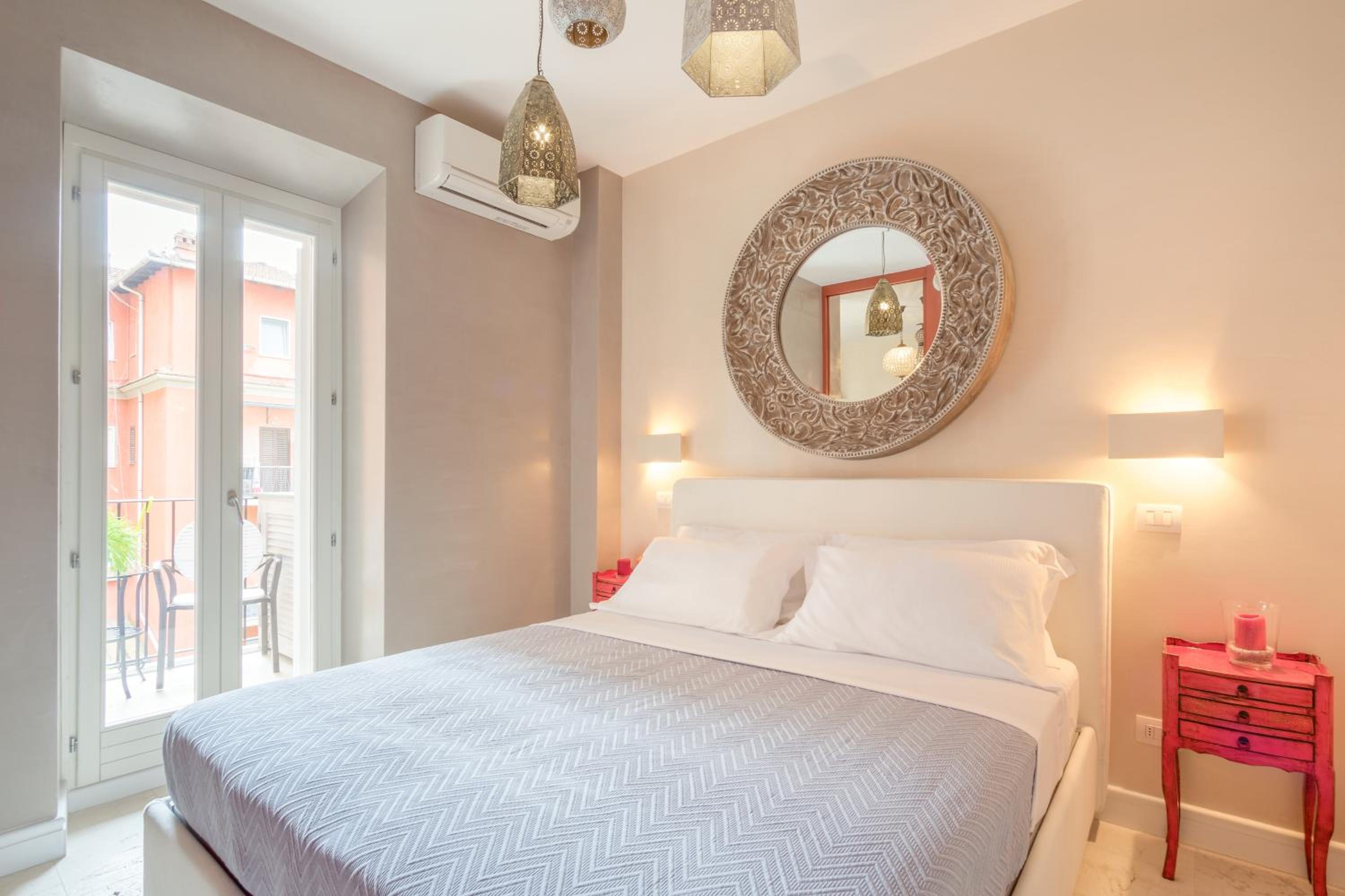 One-Bedroom Apartment with Balcony