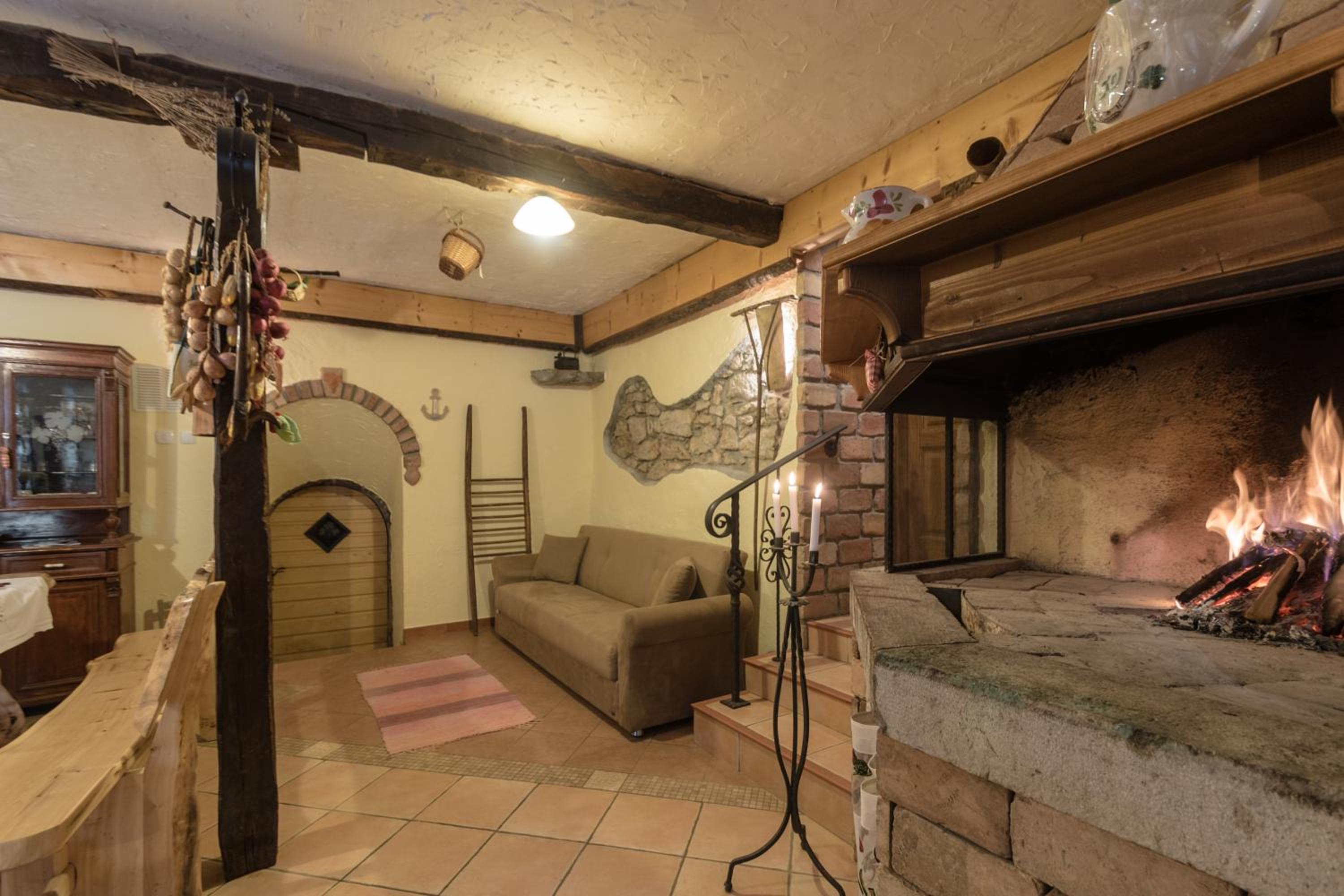 One-Bedroom Apartment - Ground Floor photo 1