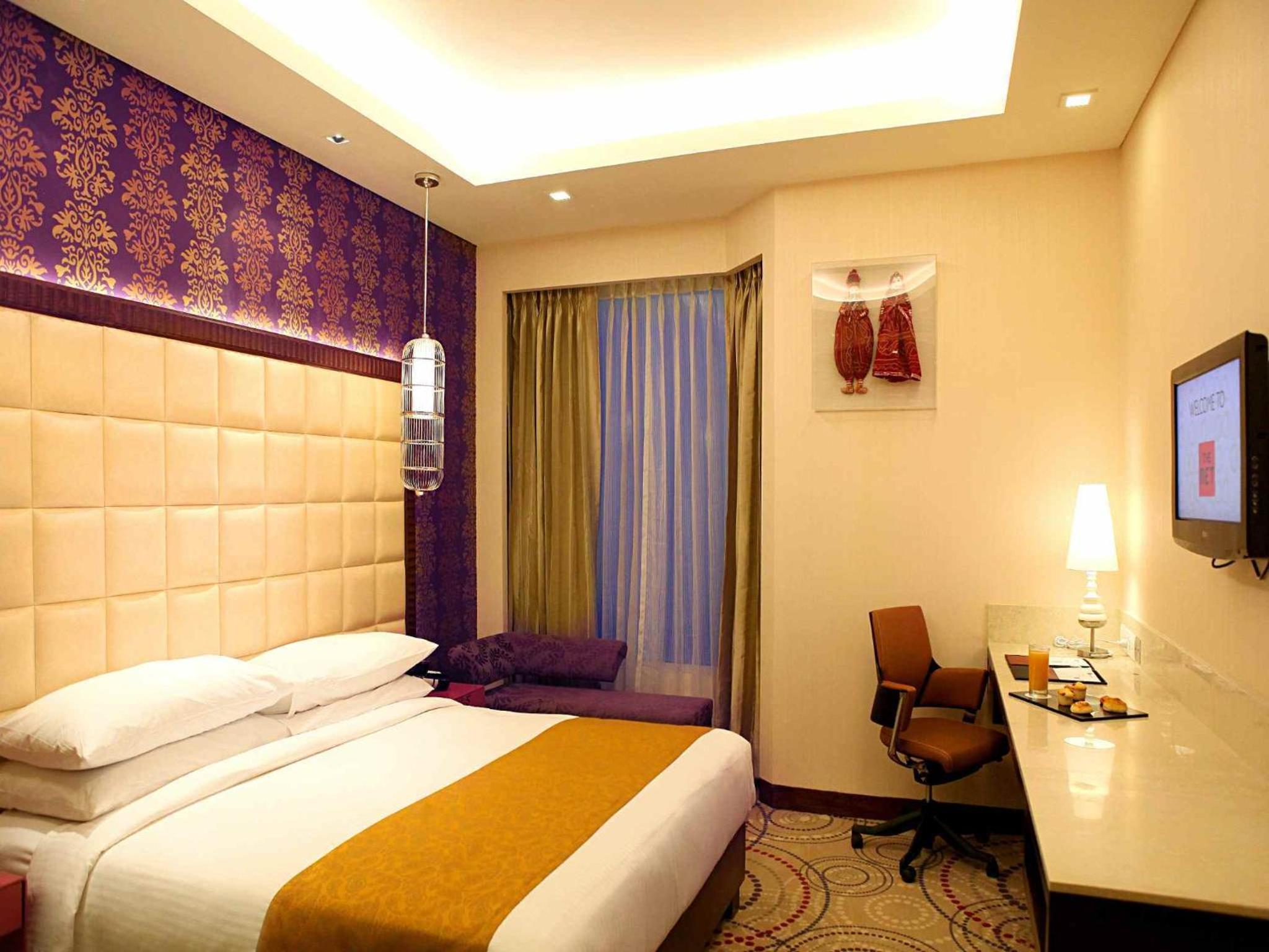 Club Double or Twin Room with Breakfast and Dinner, 20% off on food & soft beverages  - Photo 5