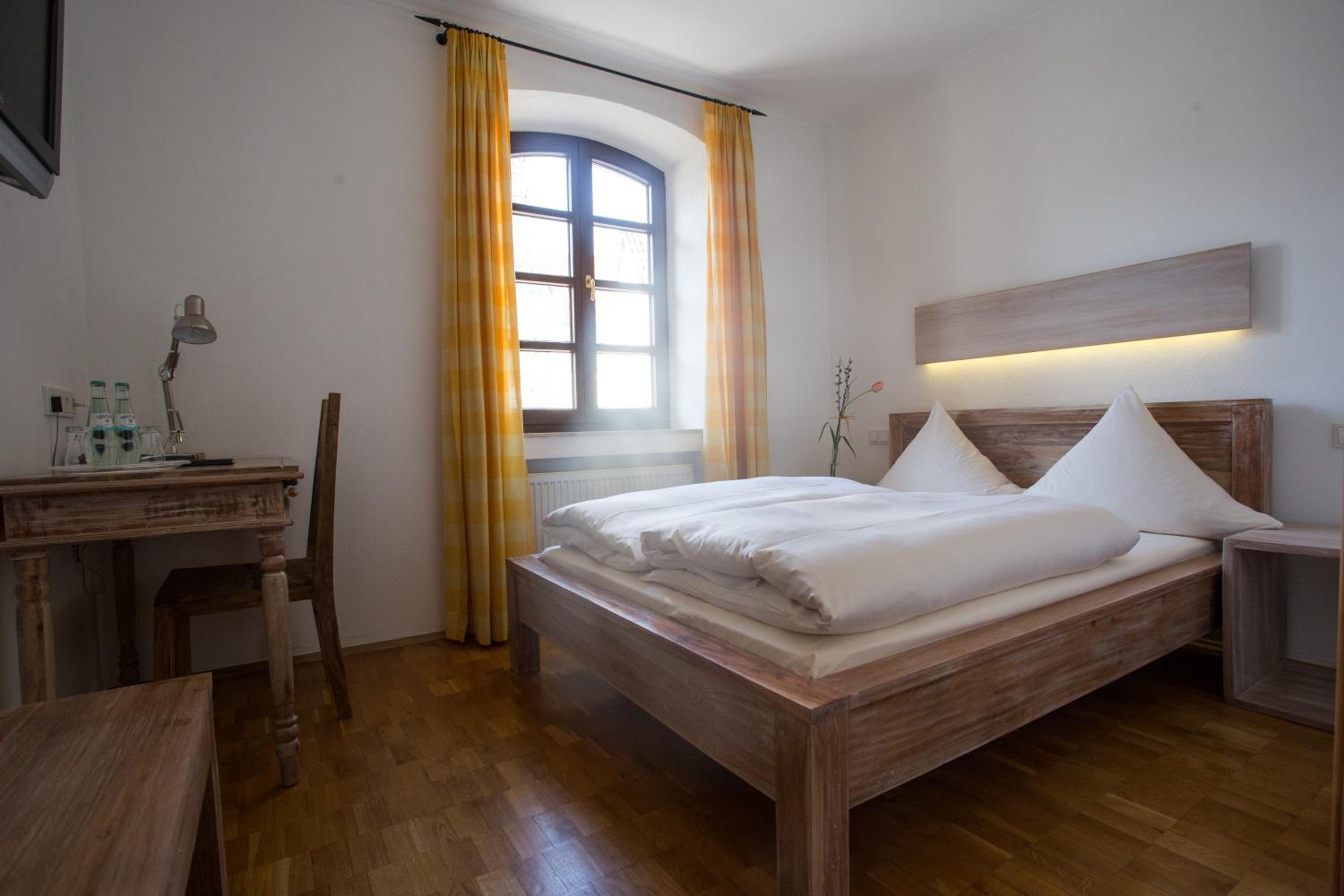Double Room - Photo 1