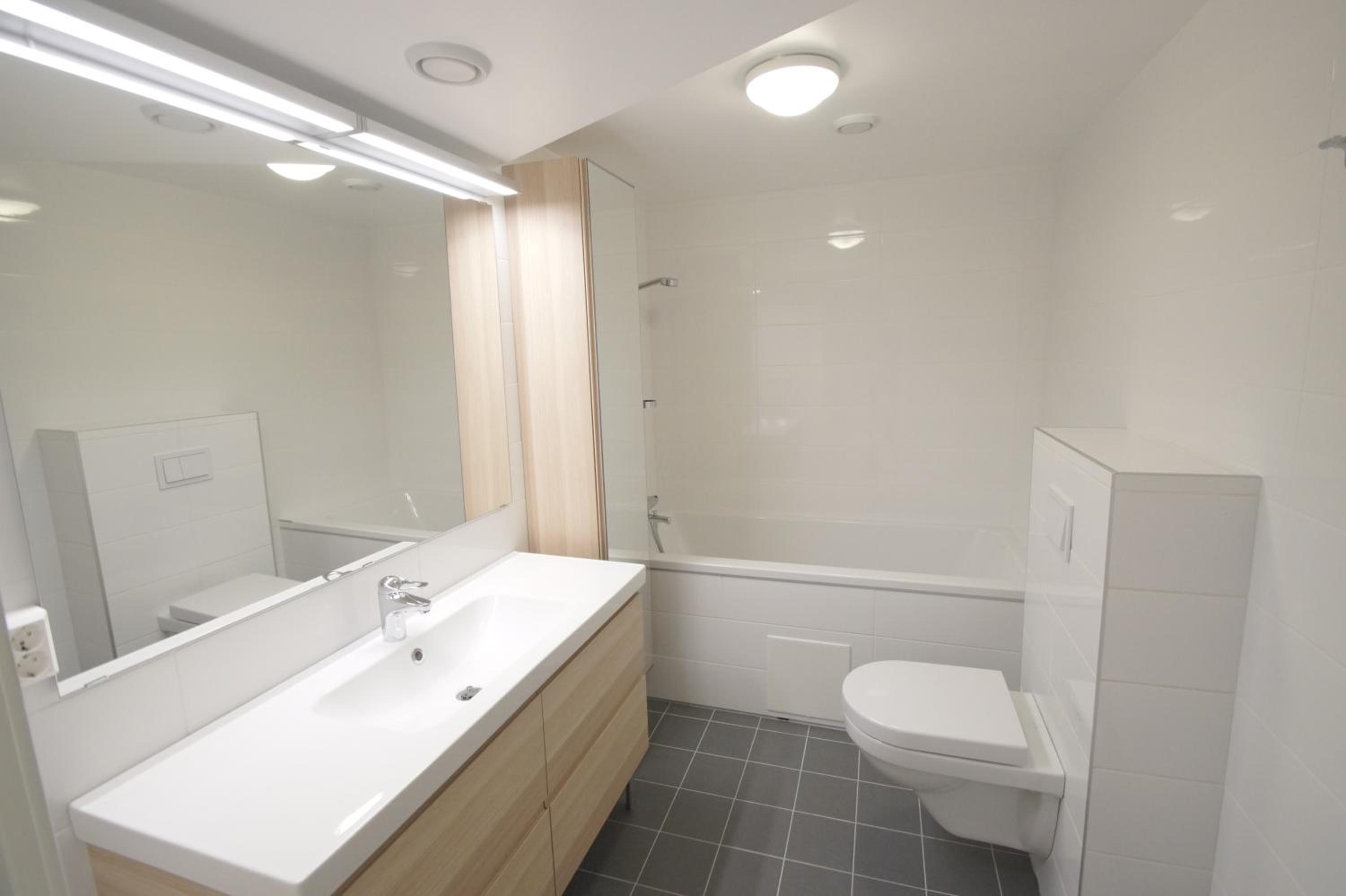 Double Room - Photo 6