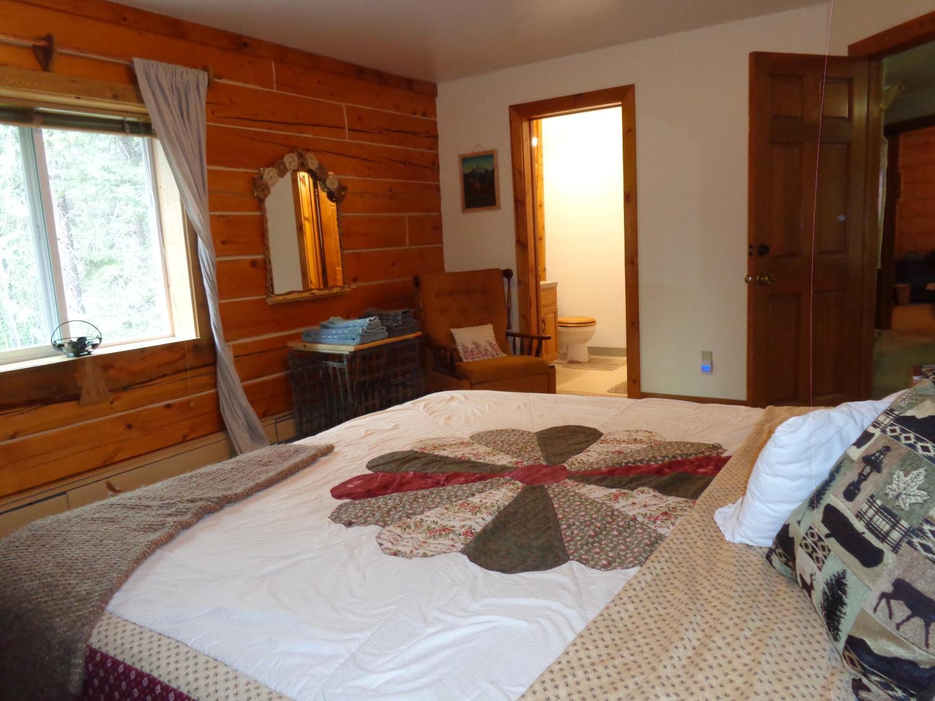 The Eagle's Nest Room