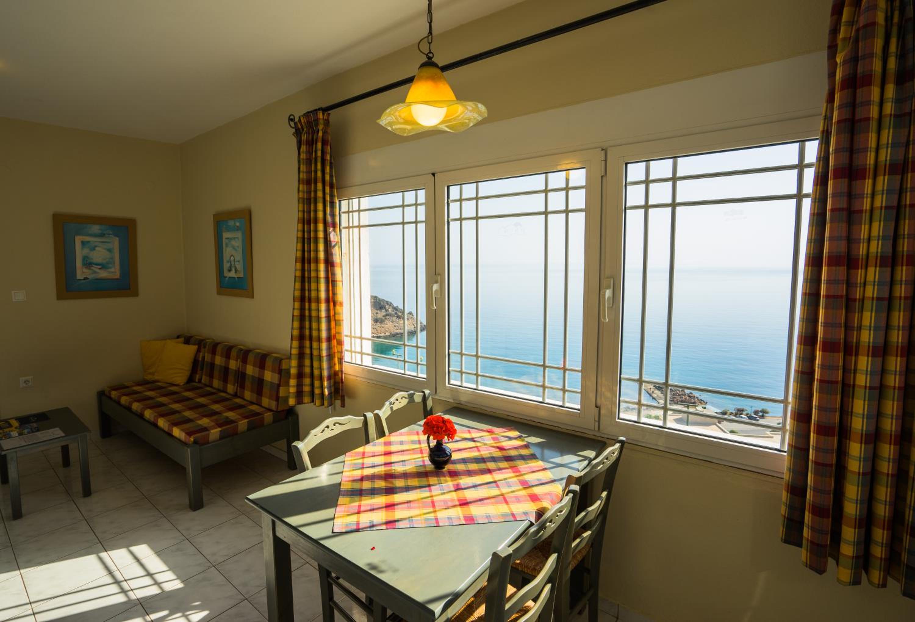 Bungalow with Sea View photo 3