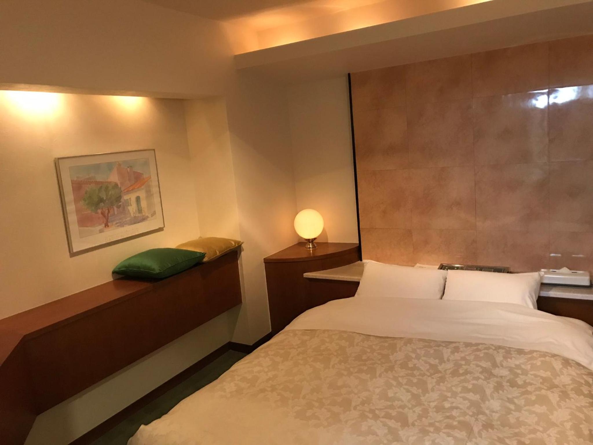 Standard Double Room - Non-Smoking - Photo 16