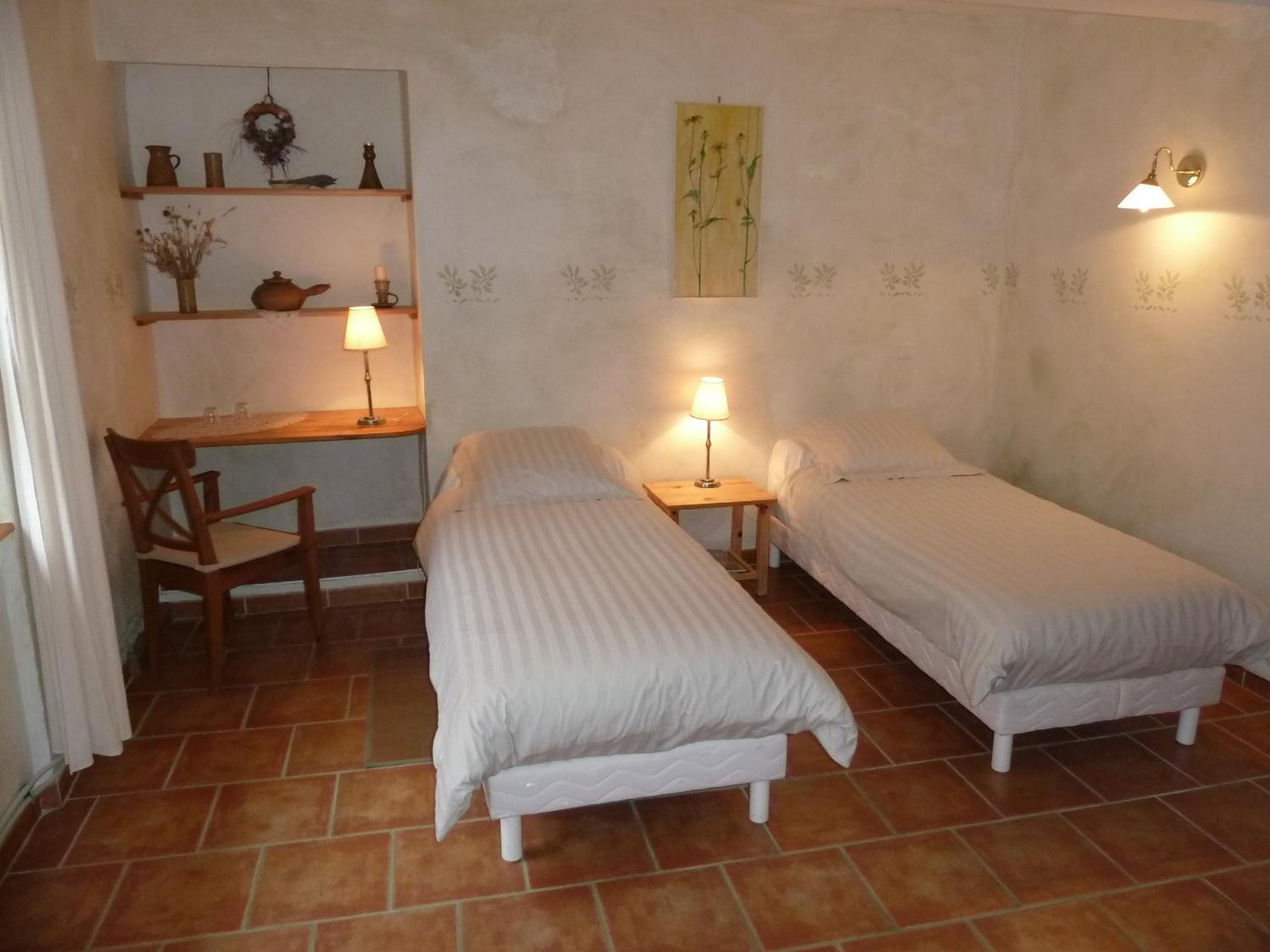 Double or Twin Room with Garden View photo 3