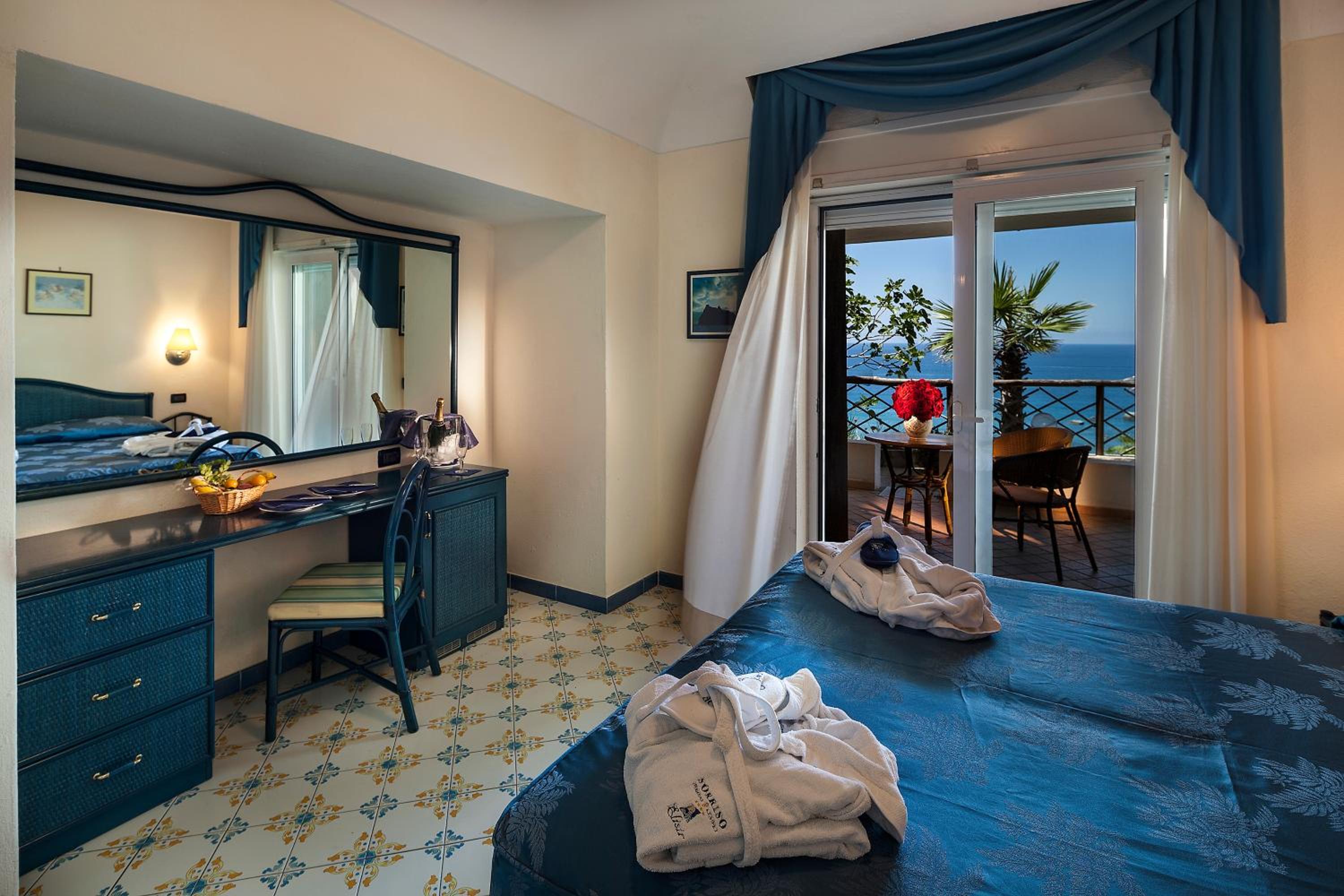Comfort Double Room with Sea View