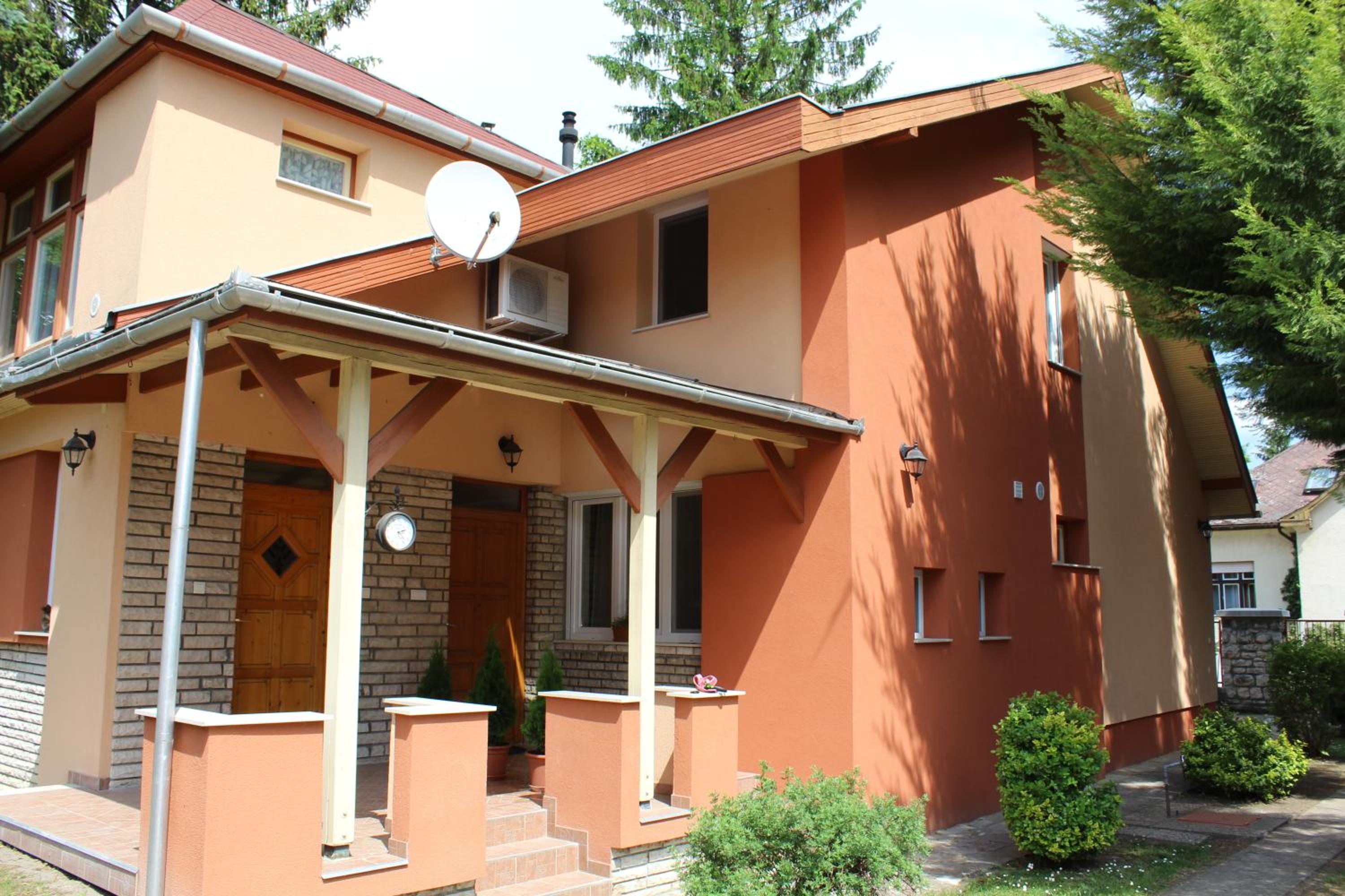 Apartment - Photo 2
