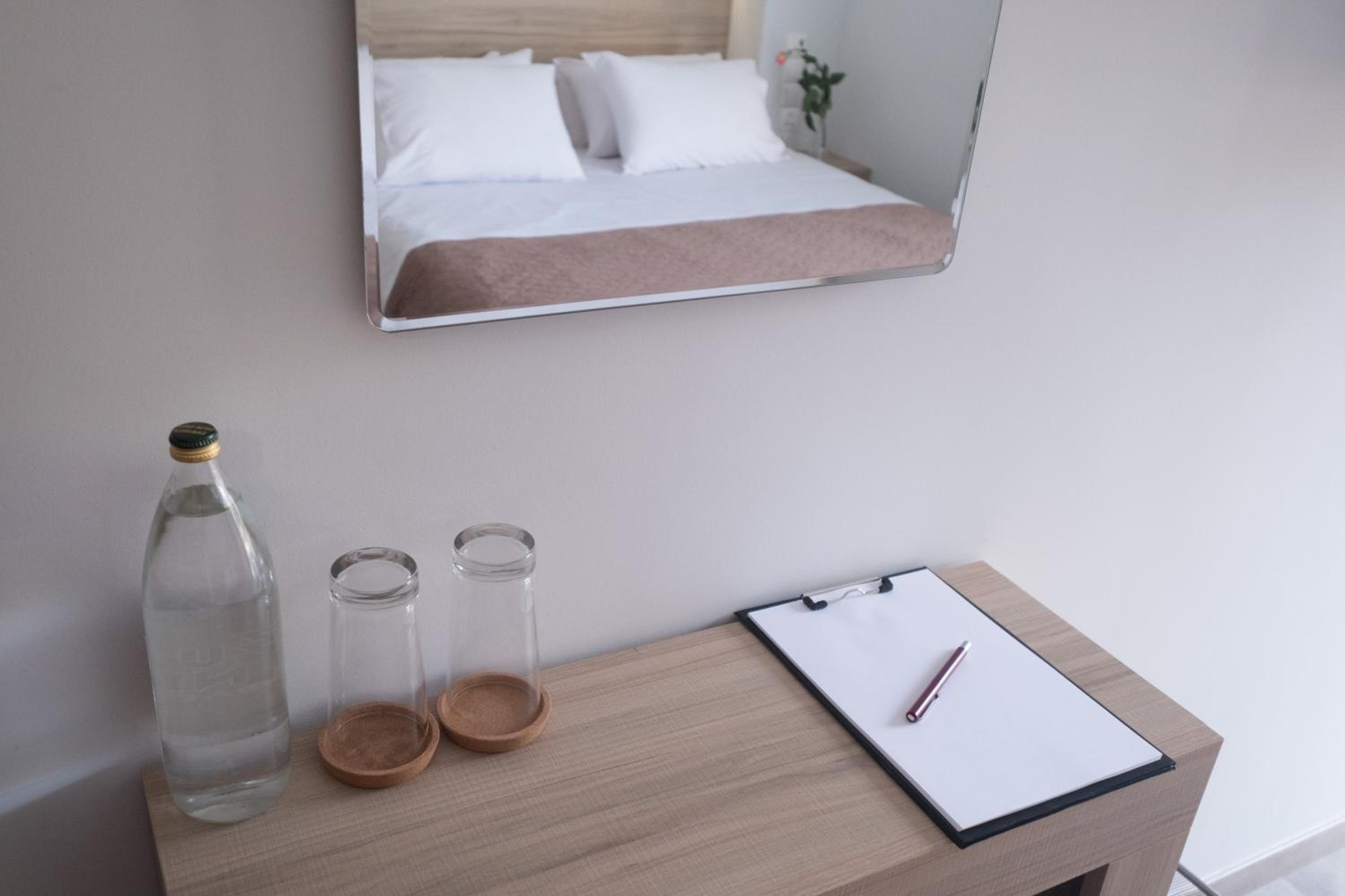 Budget Double Room - Photo 4