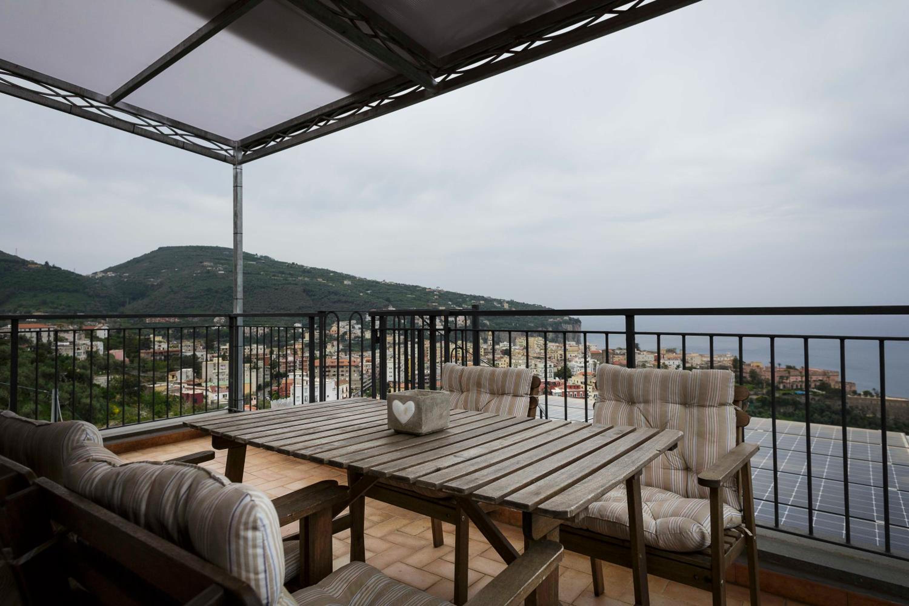 Studio with Sea View - Photo 10