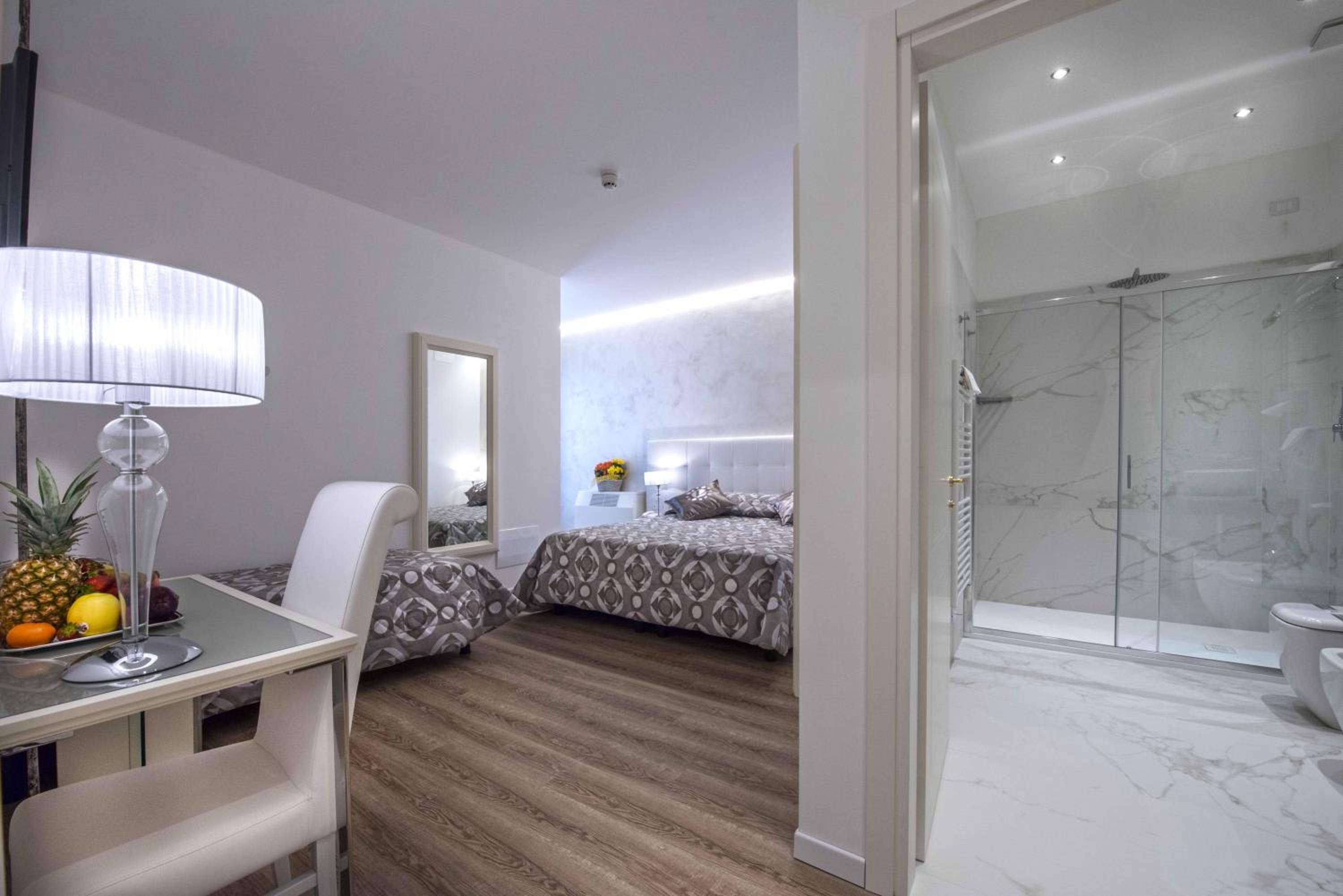Superior Triple Room - Photo 4