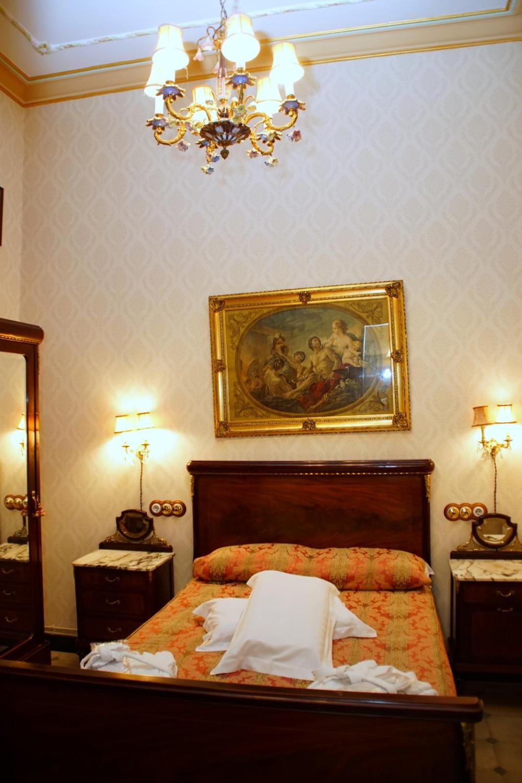 Standard Double Room photo 3