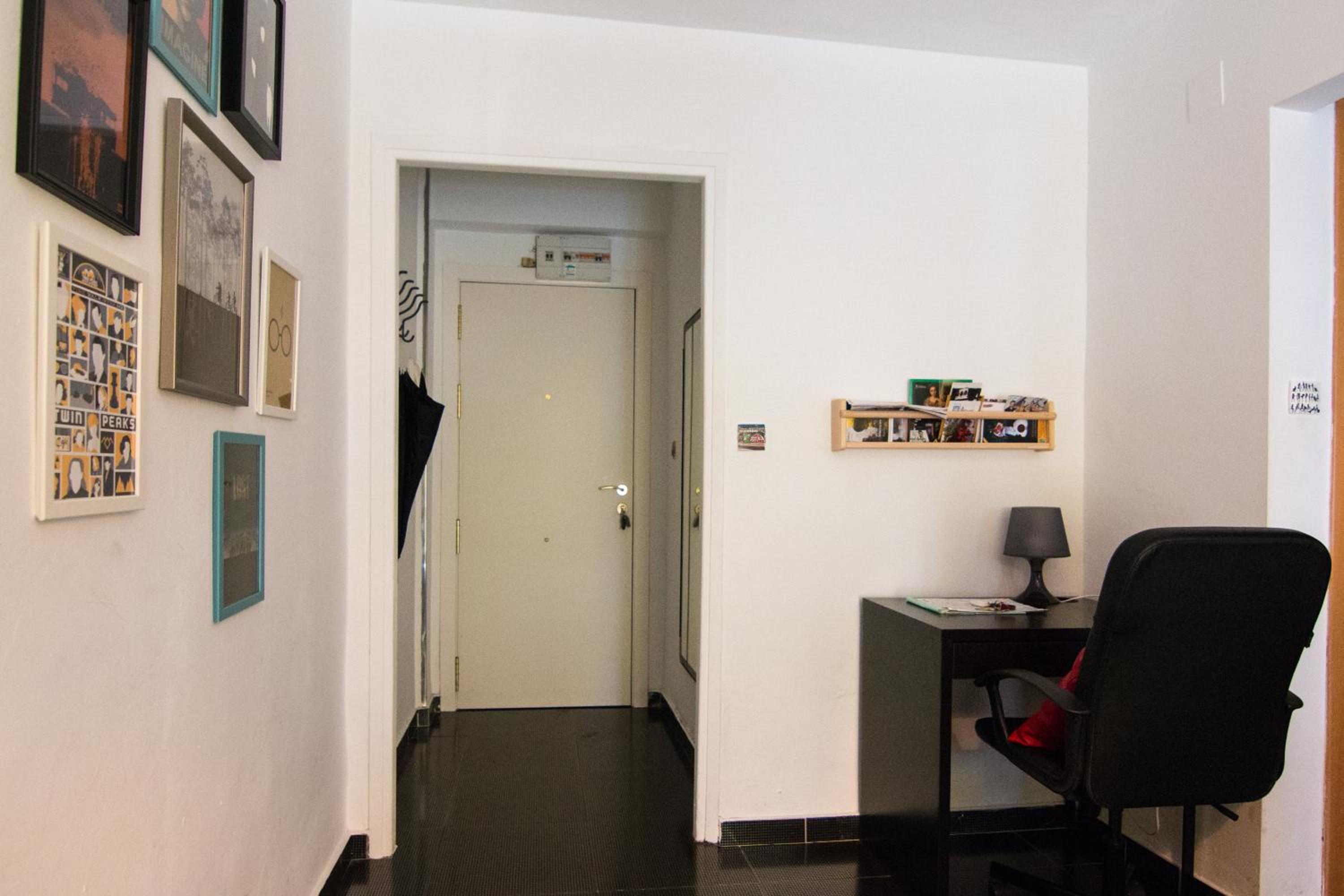 Apartment - Photo 8