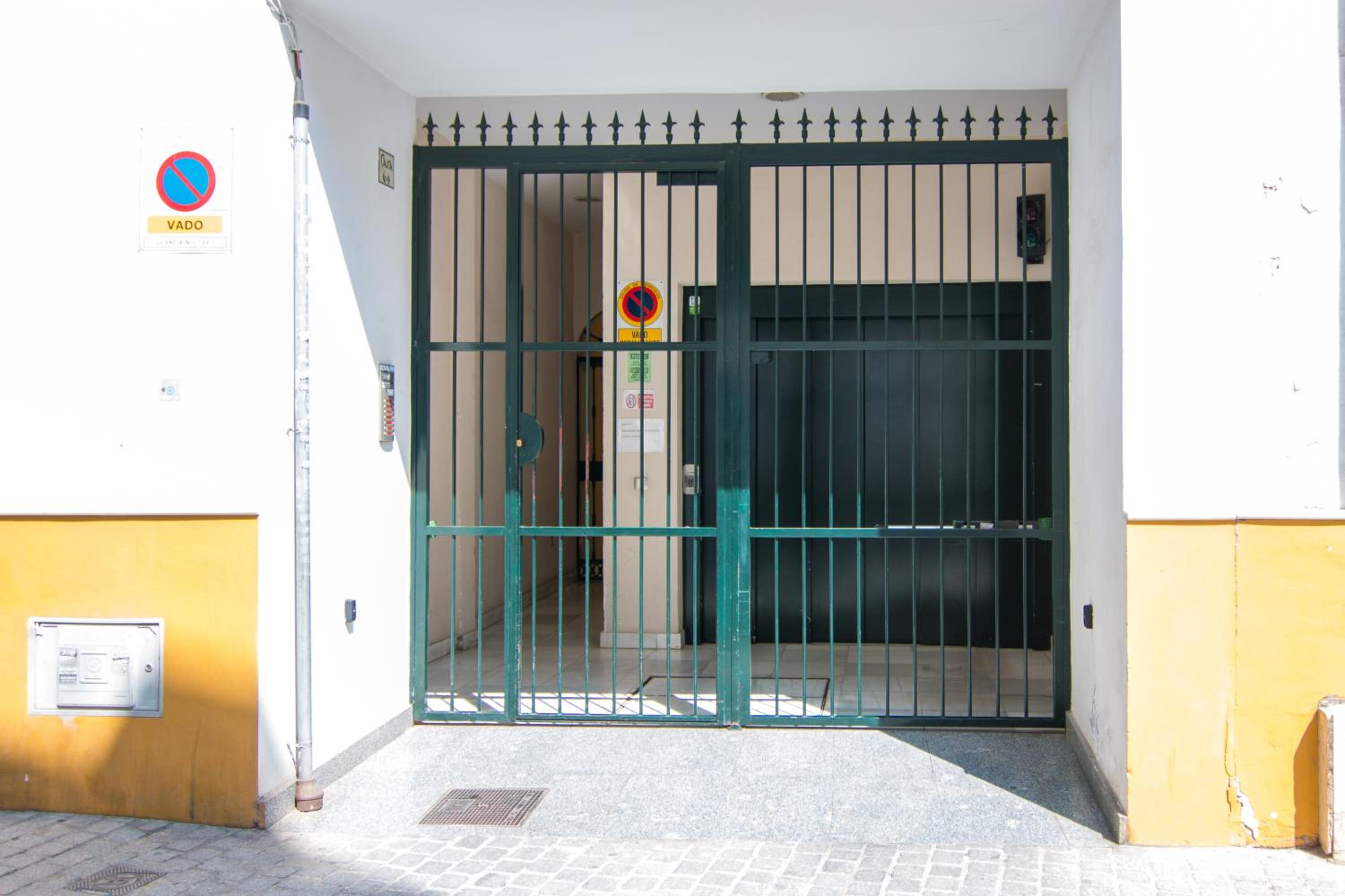 Apartment - Photo 17