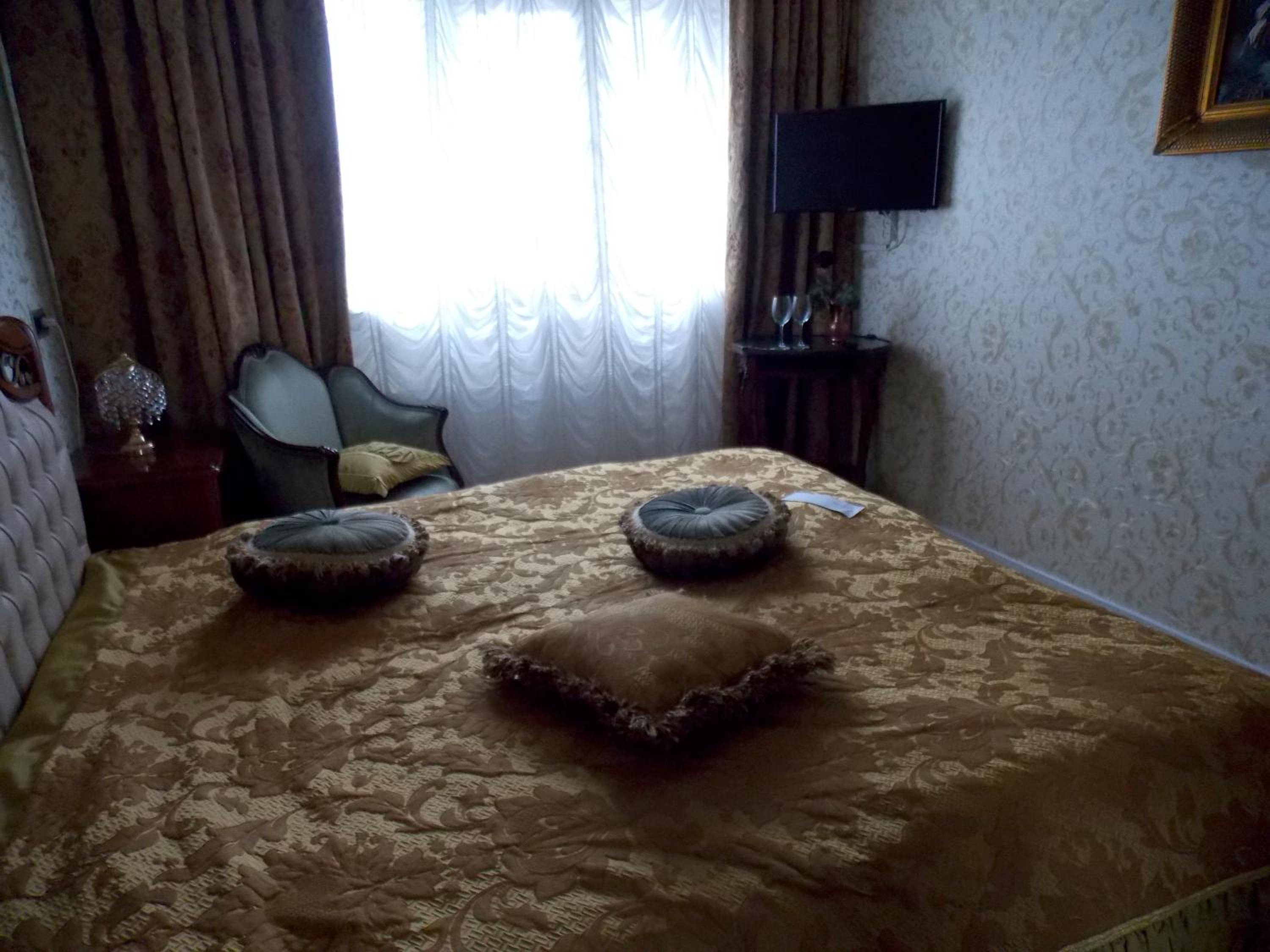 Standard Double Room photo 3
