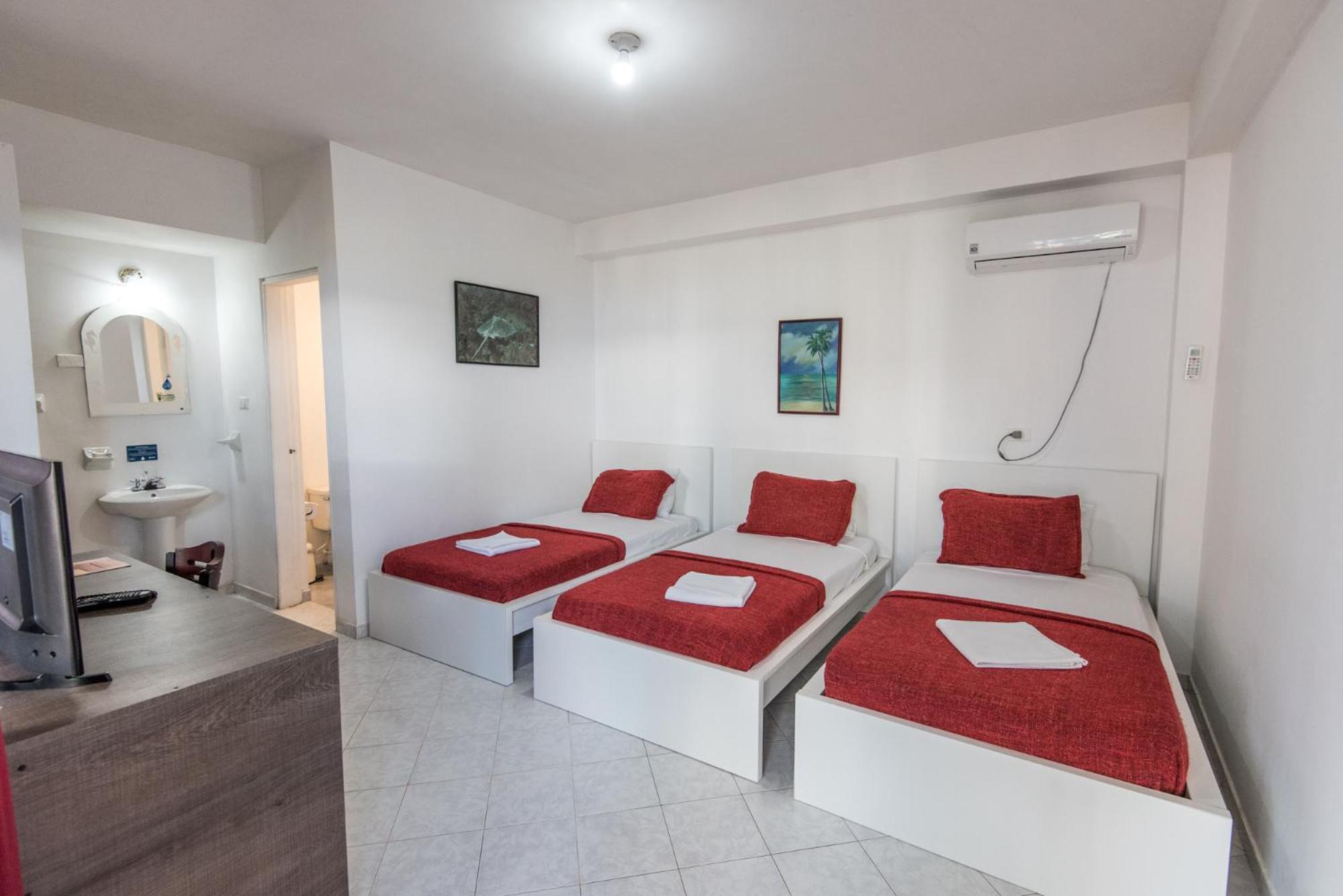 Triple Room