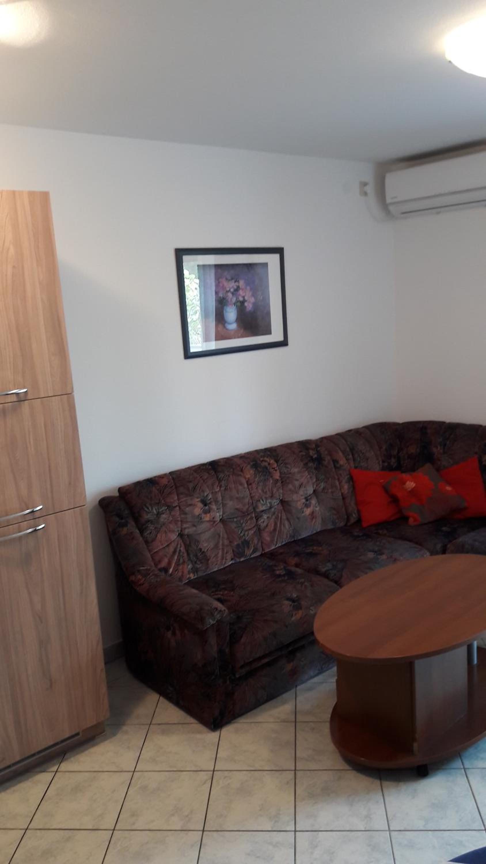 Two-Bedroom Apartment with Terrace photo 2