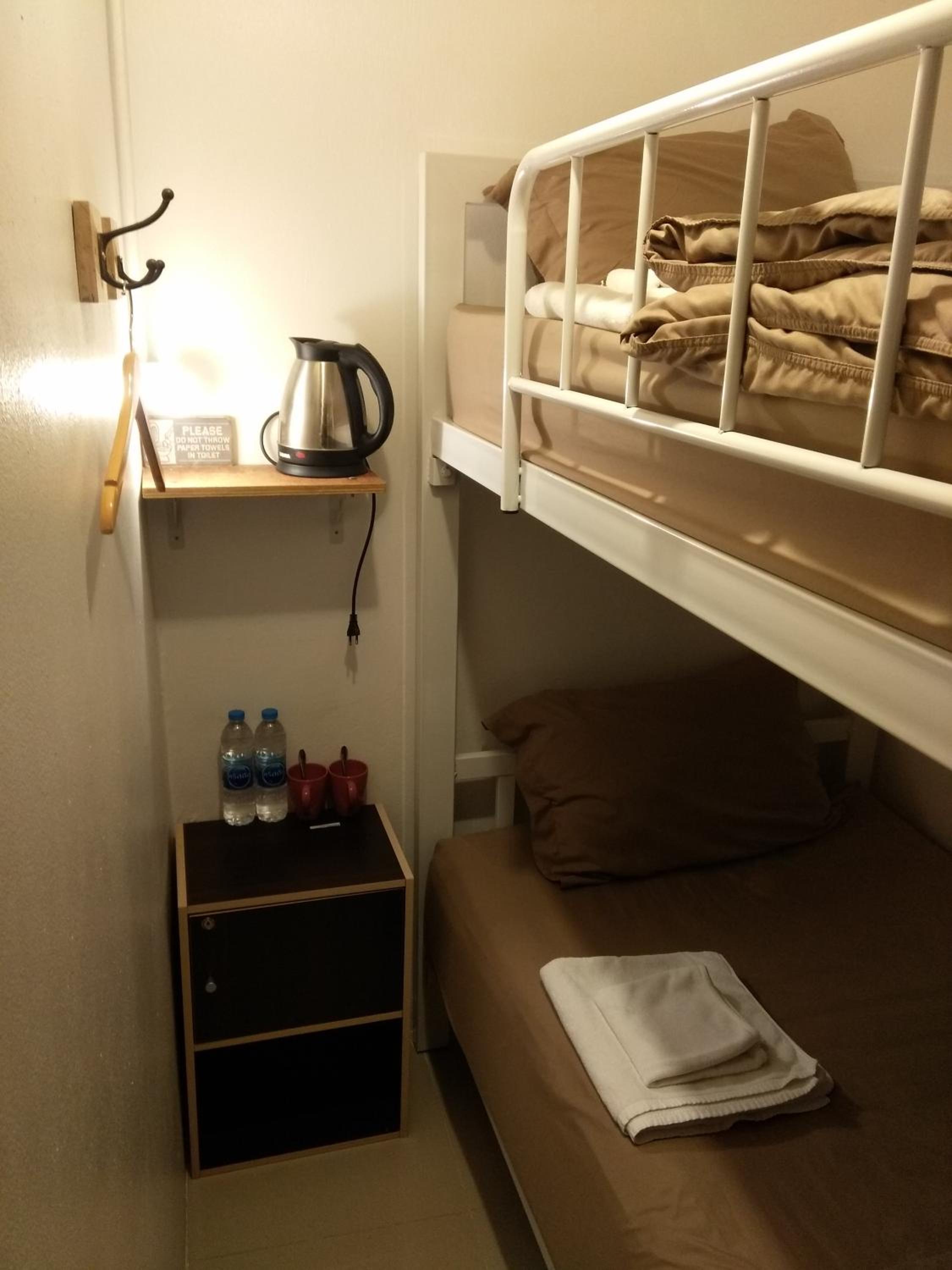 Twin Room with Bathroom — the supplier's photographs — photo 4