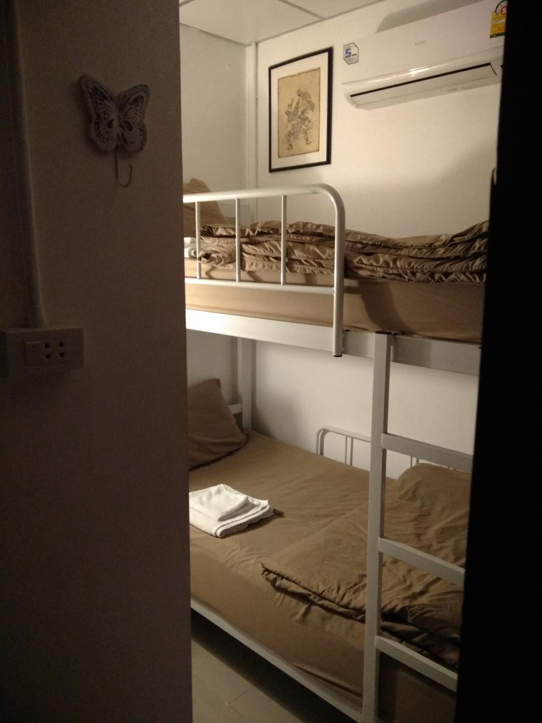 Twin Room with Bathroom — the supplier's photographs — photo 3