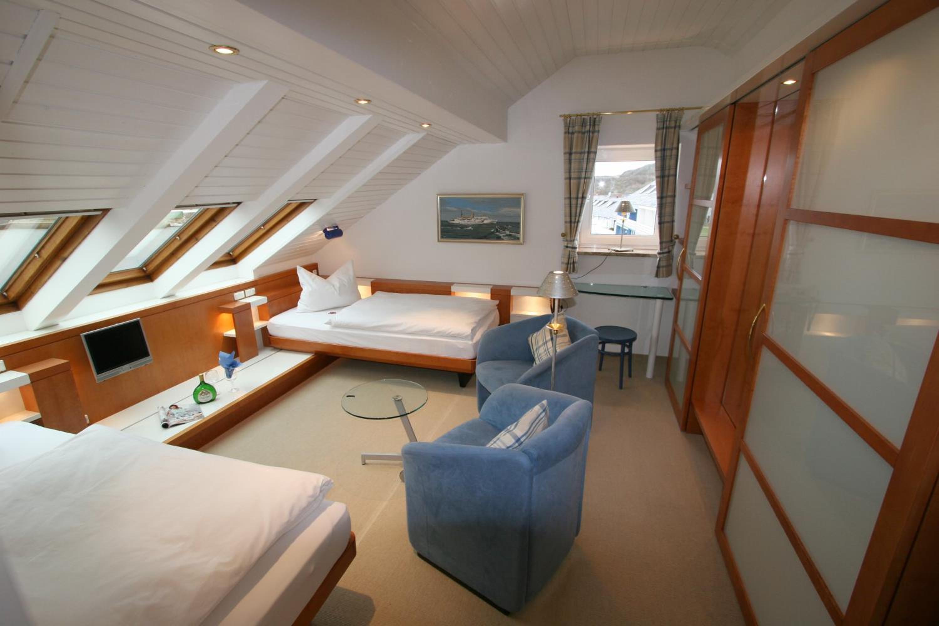 Double Room with Lake View