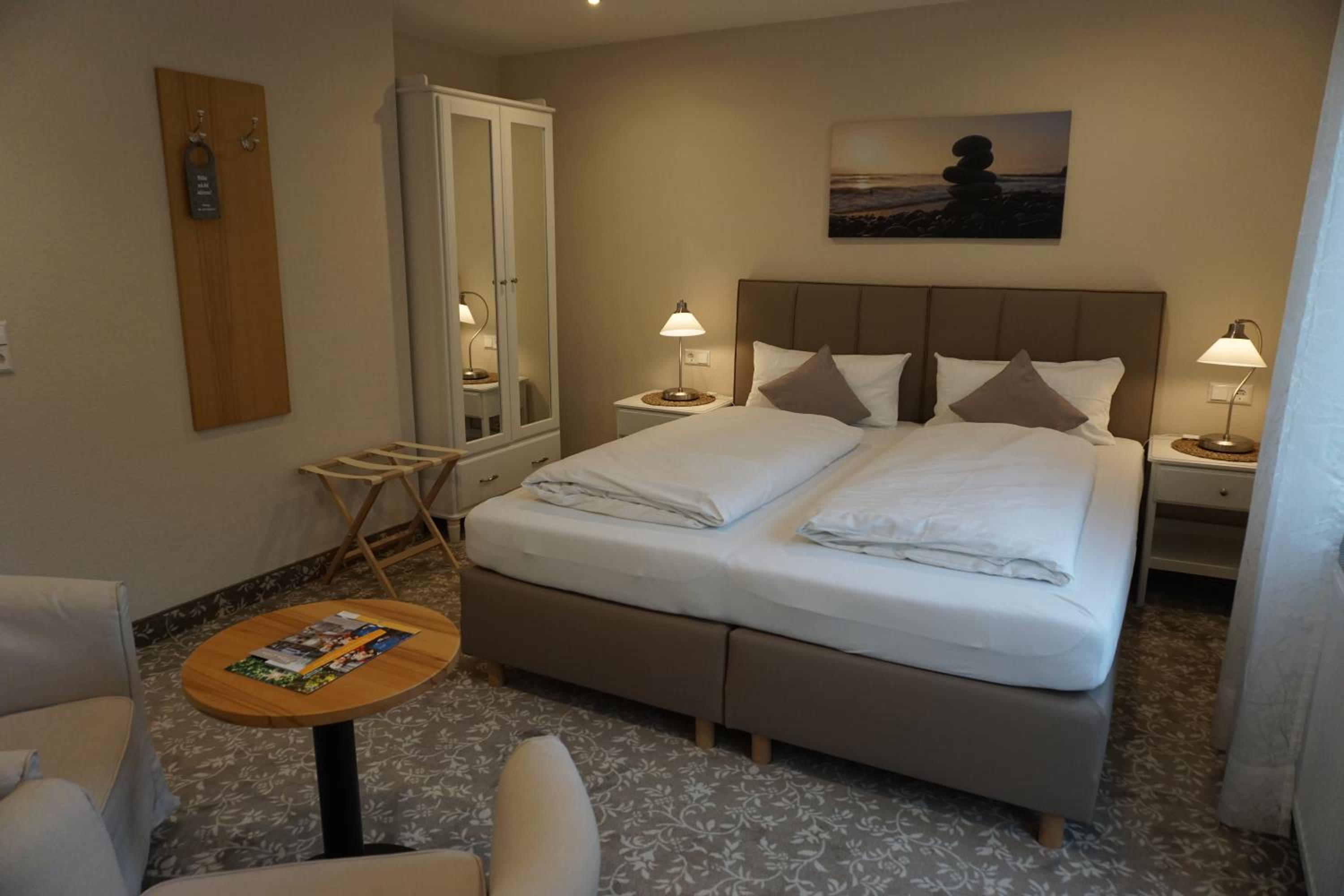 Double Or Twin Room With Balcony photo 2