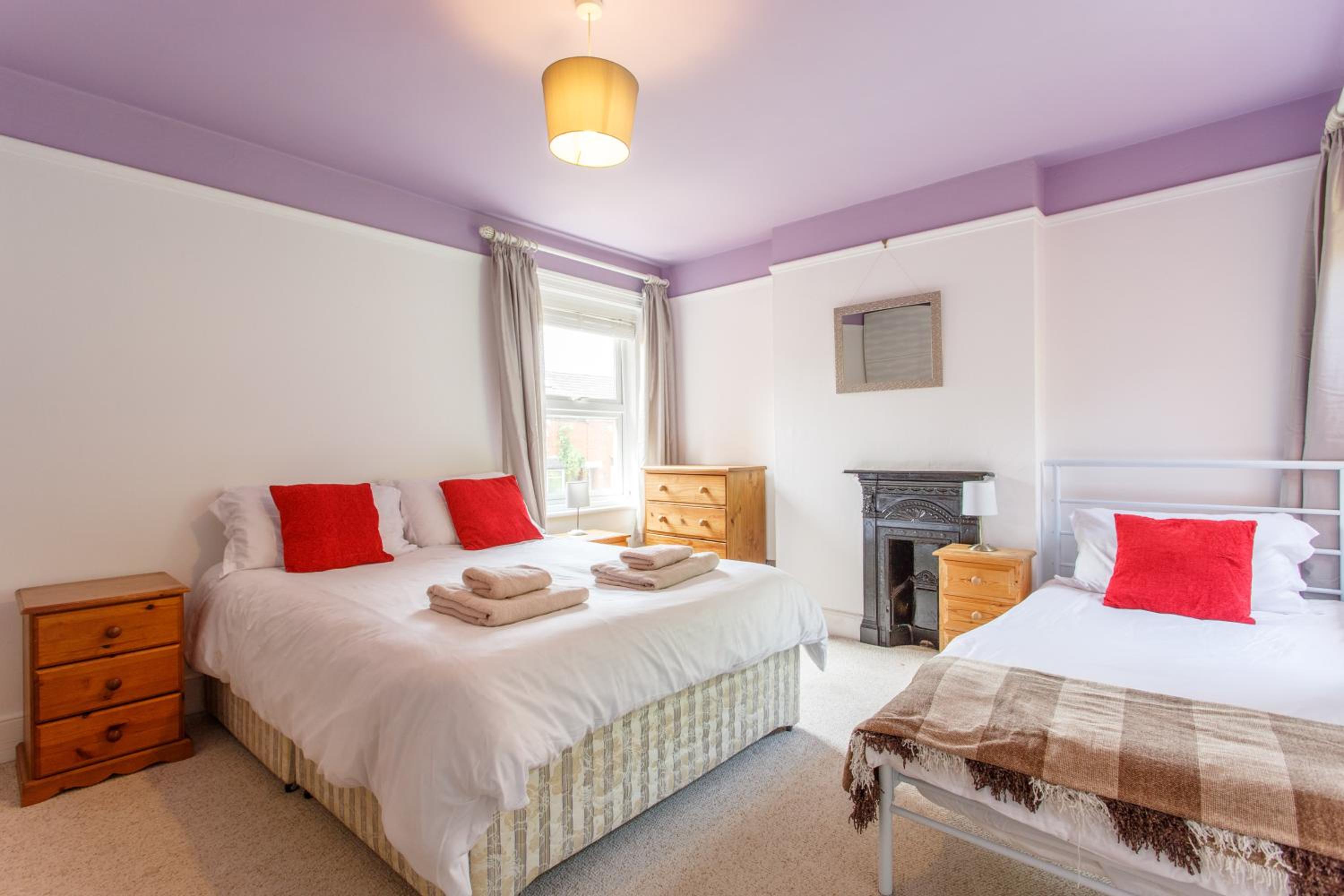 Four-Bedroom House photo 1