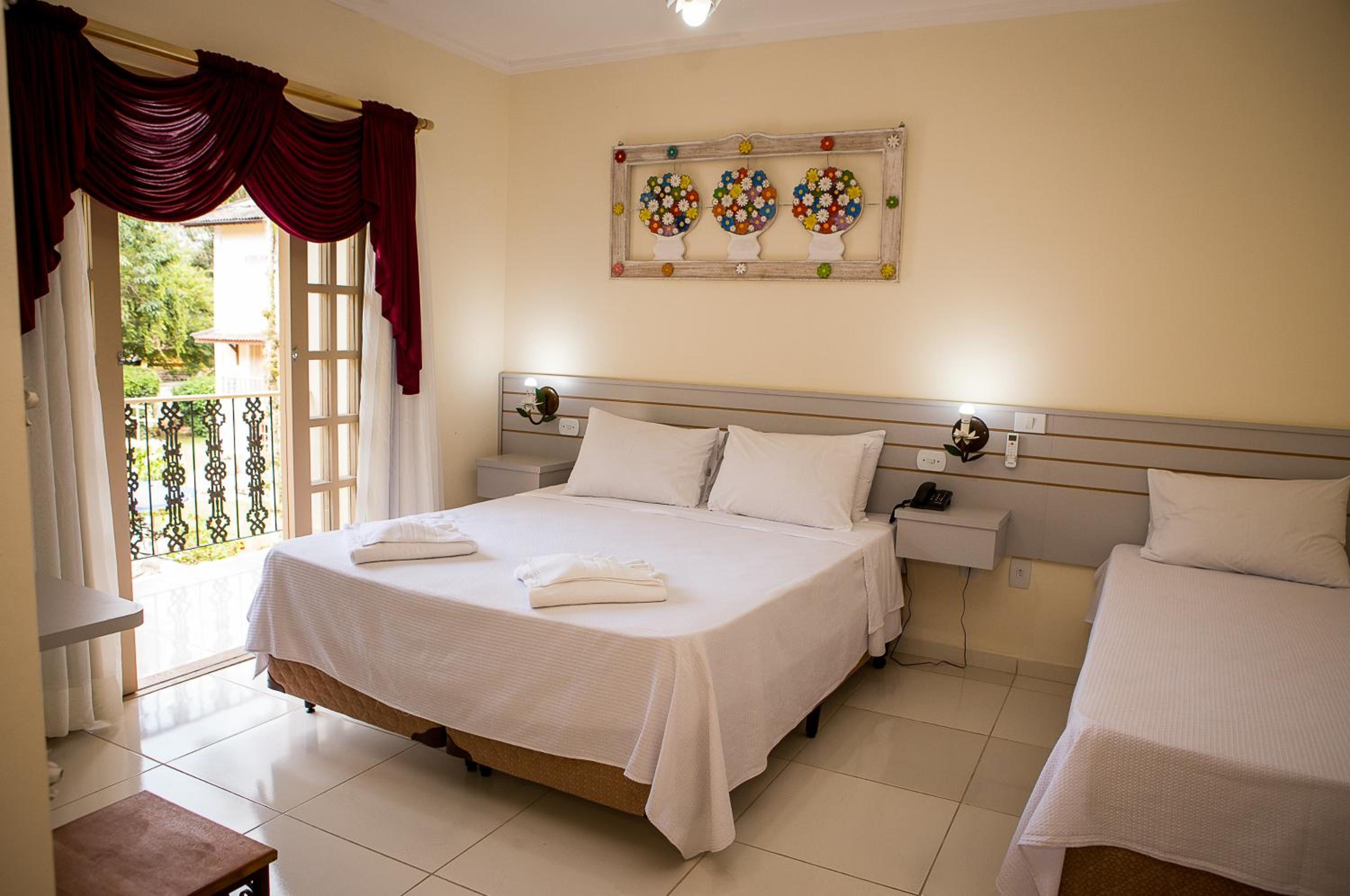 Suite with Balcony photo 2