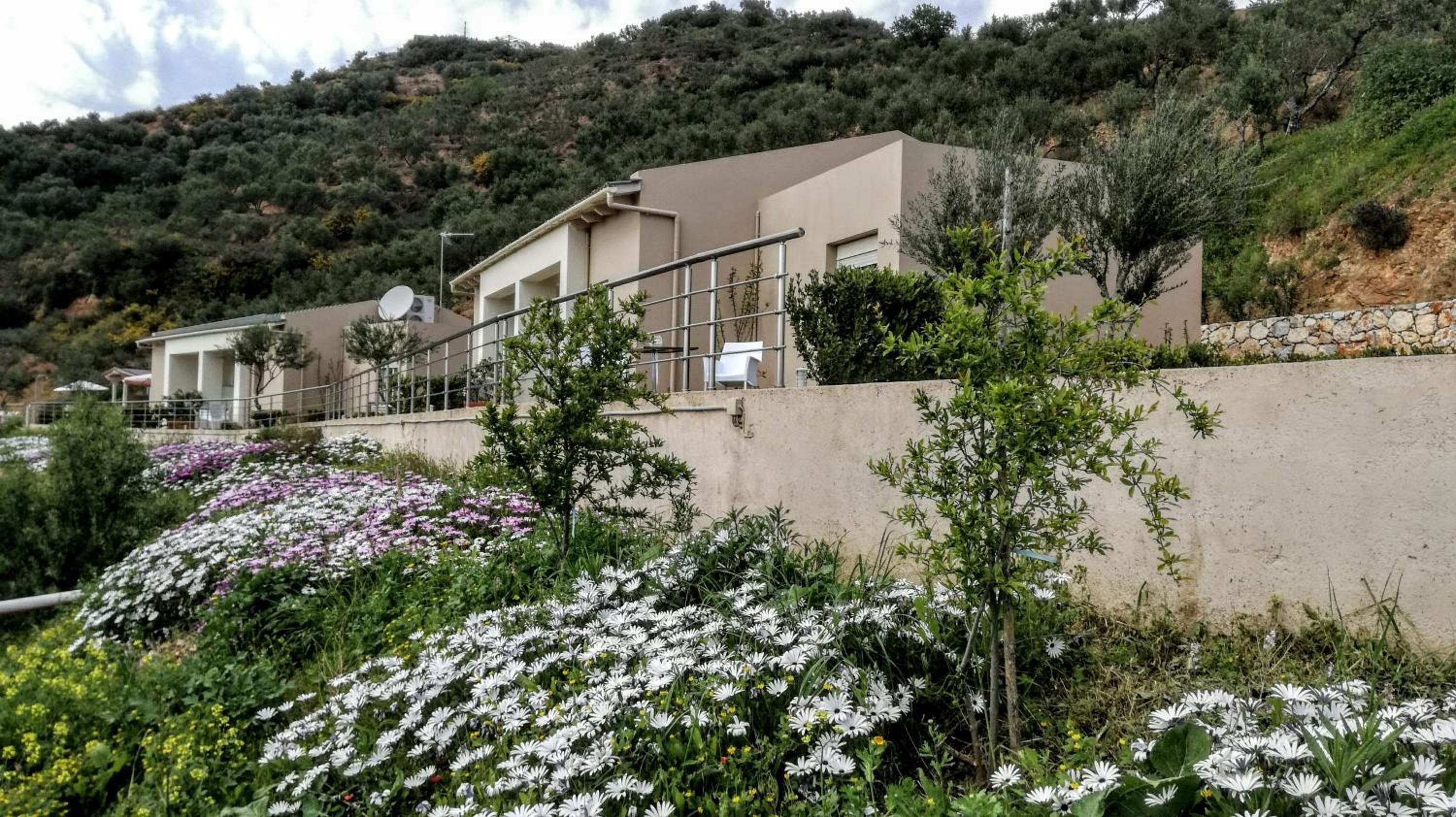 Aksos Suites Accessible Accommodation, Photo 26