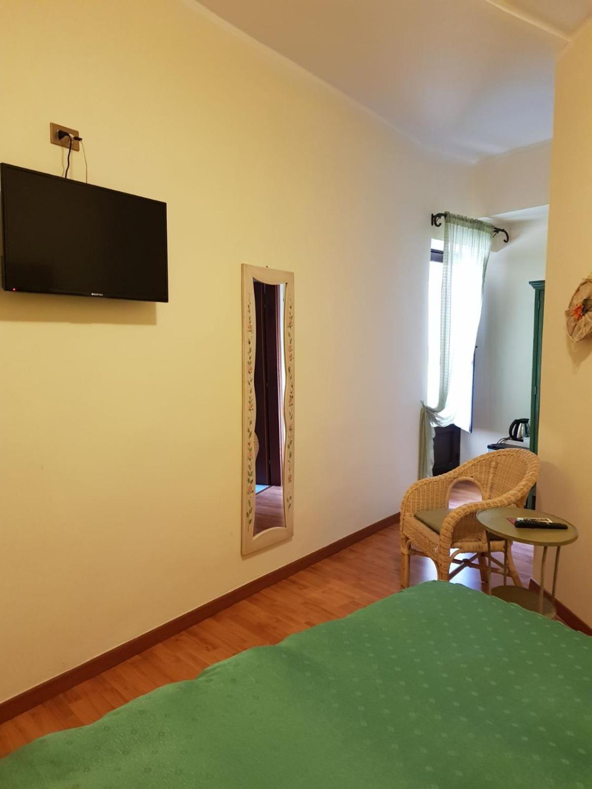 Double Room photo 3