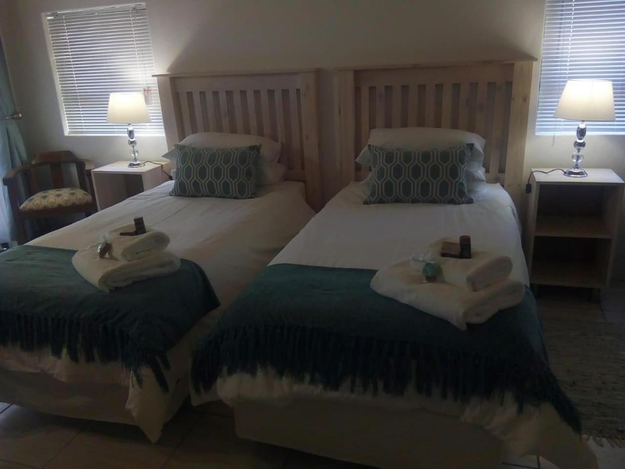 Deluxe Double or Twin Room - Photo 27