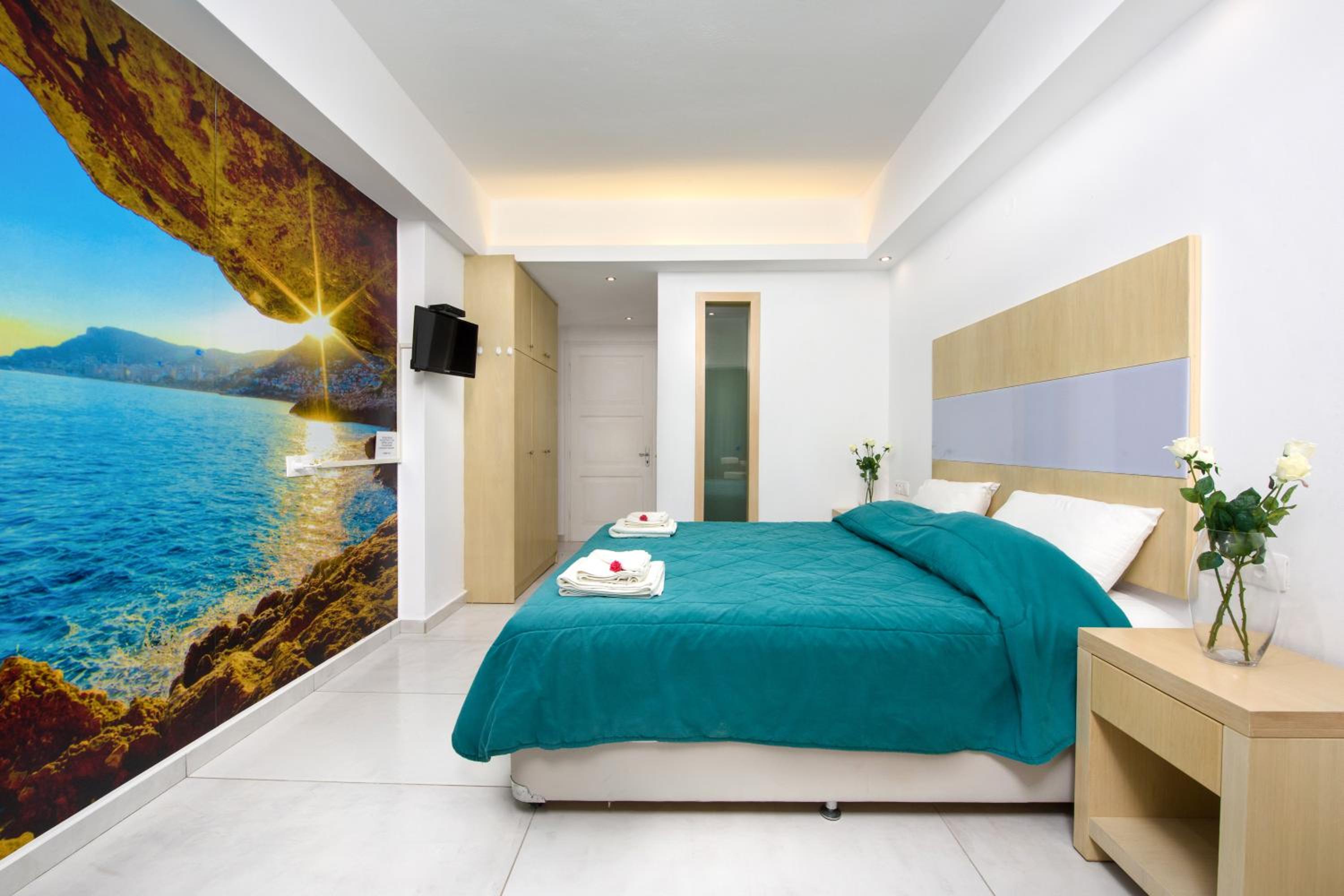 Deluxe Double or Twin Room photo 1