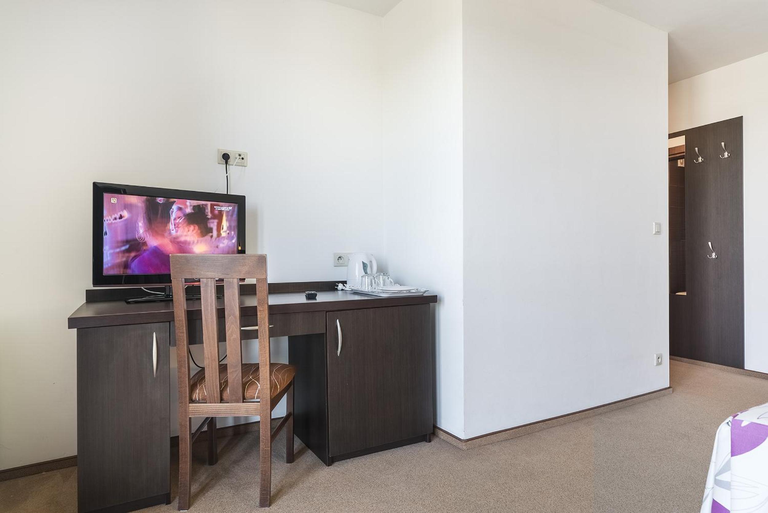 Deluxe Triple Room with Sea View photo 3