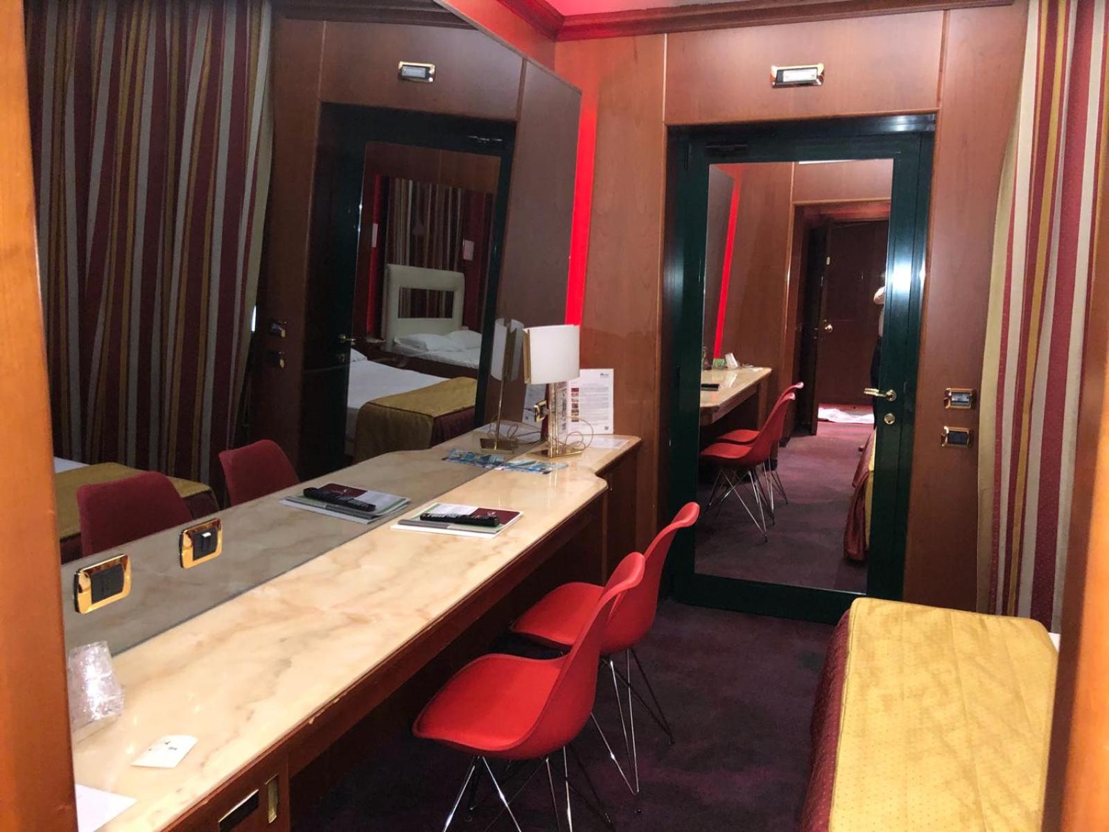 Budget Double Room photo 3
