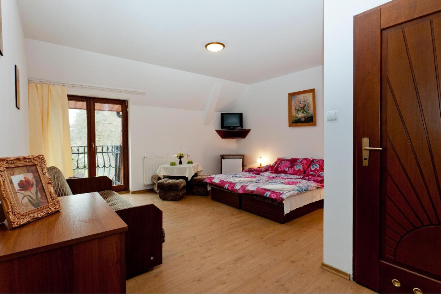 Triple Room with Bathroom