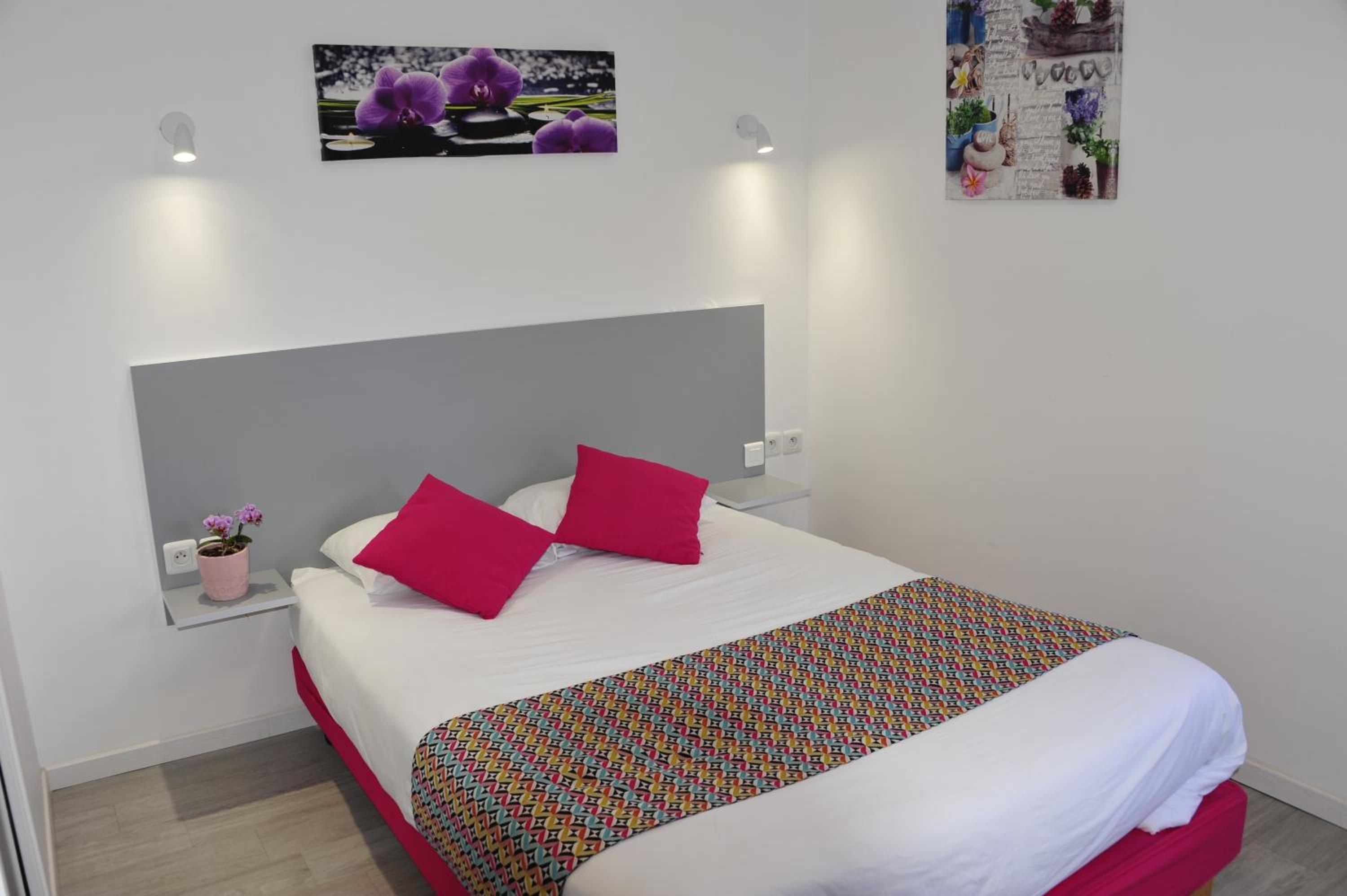Standard Double Room first price - Photo 2