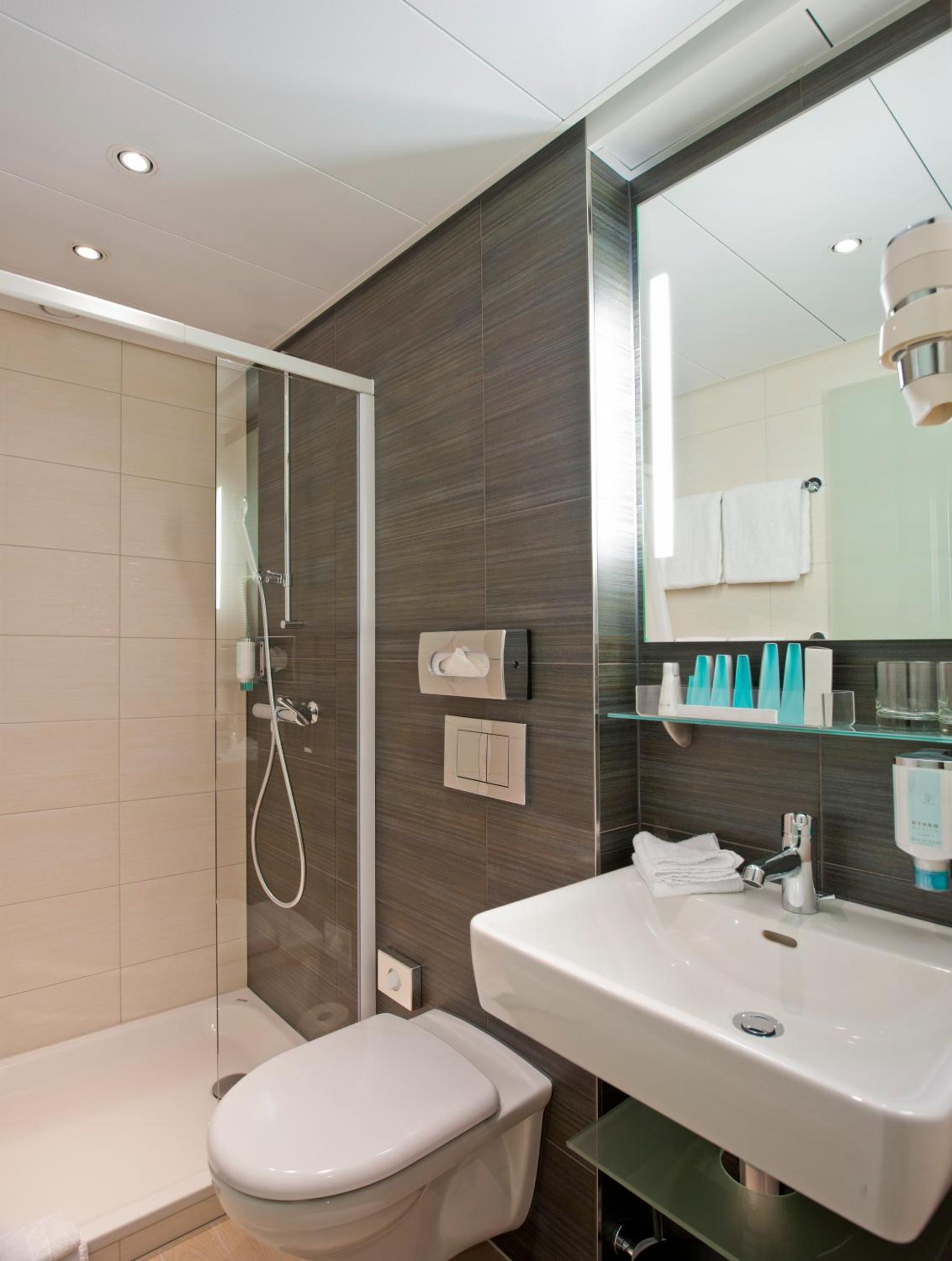 Single Room with Air-Conditioning
