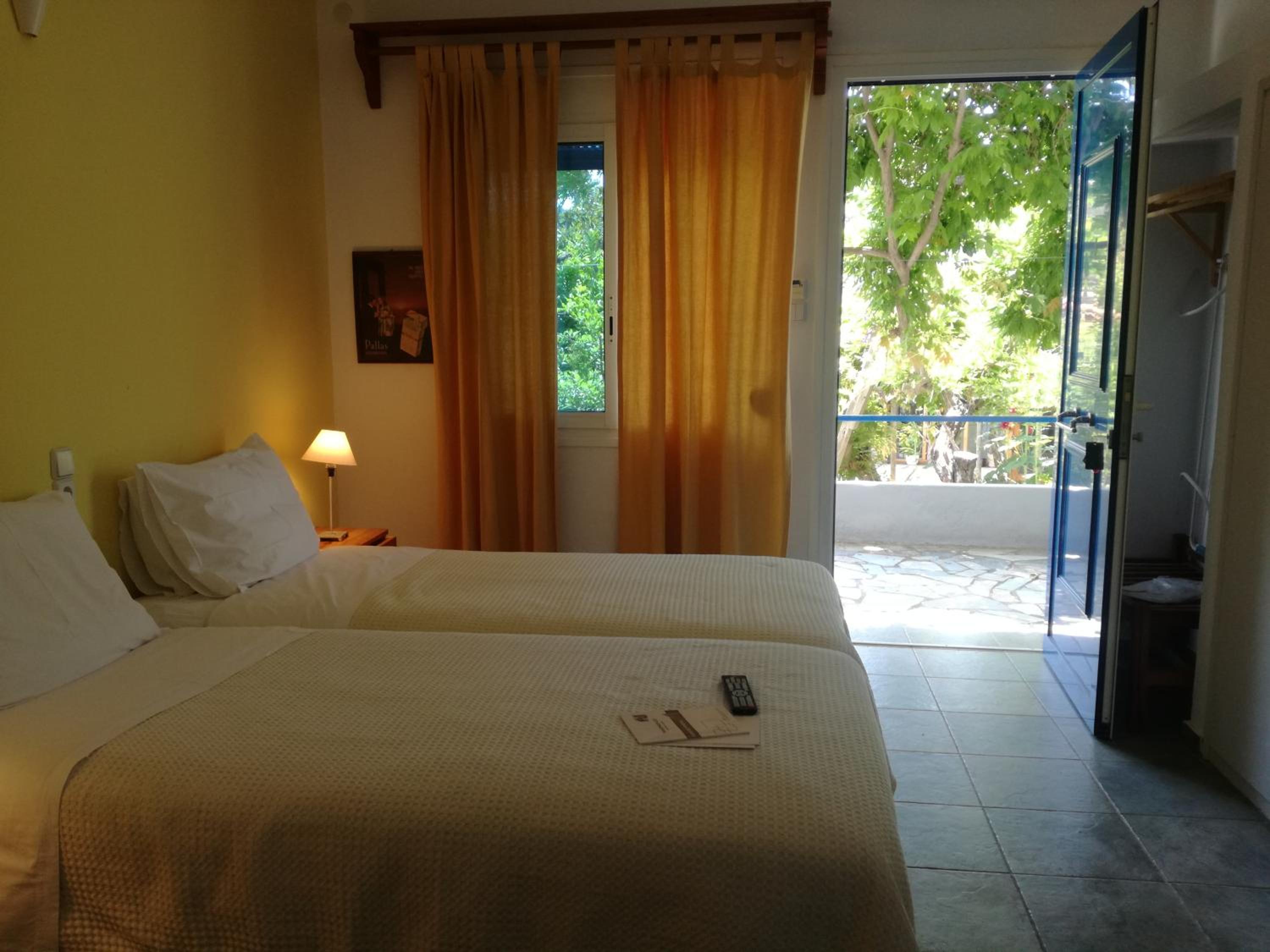 Standard Triple Room photo 1