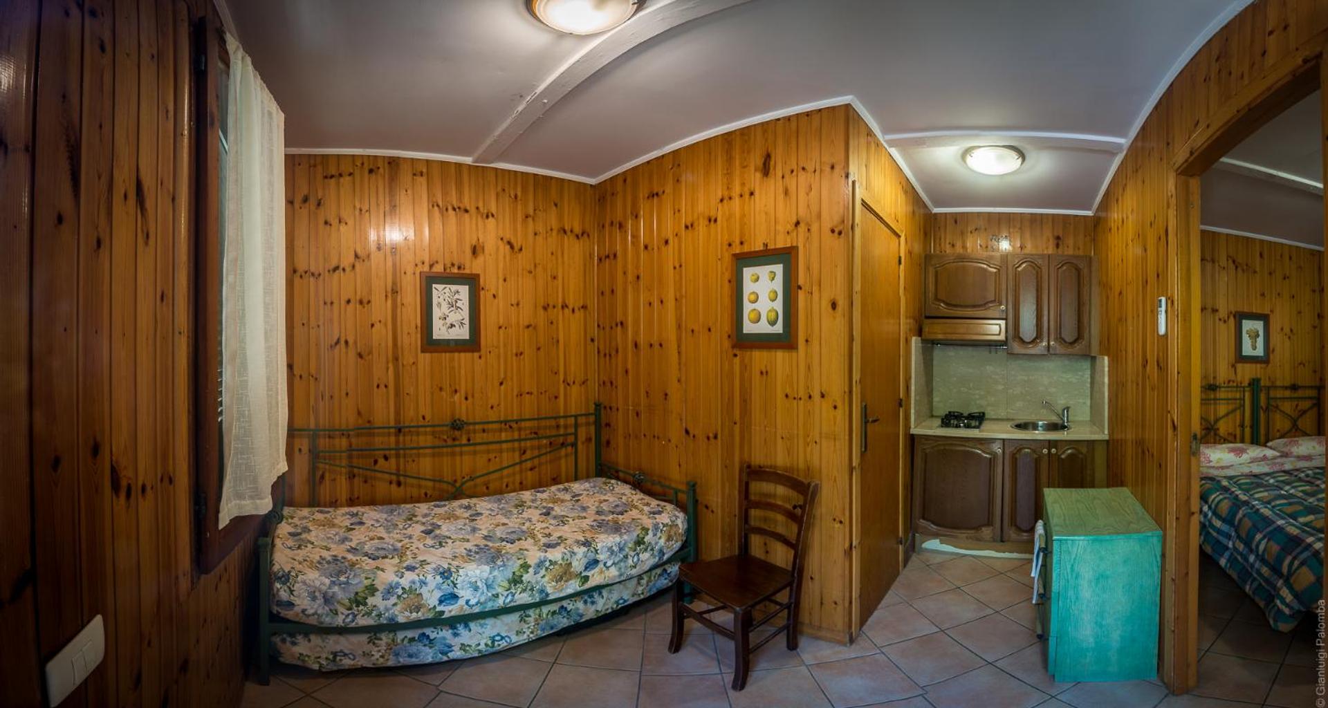 One-Bedroom Bungalow (4 Adults) - Photo 1